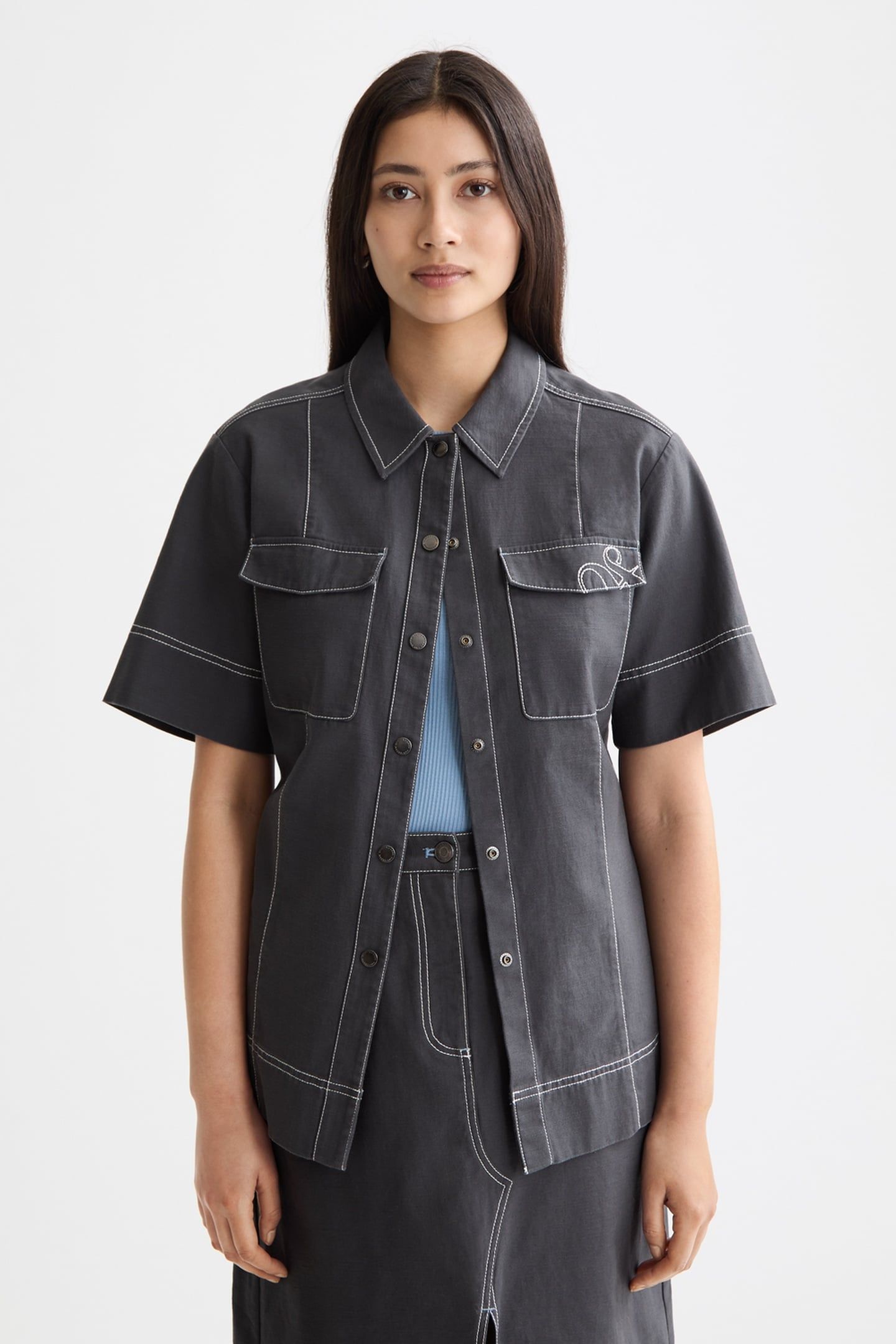 PATCH POCKET SHORT SLEEVE SHIRT CHARCOAL ART 1