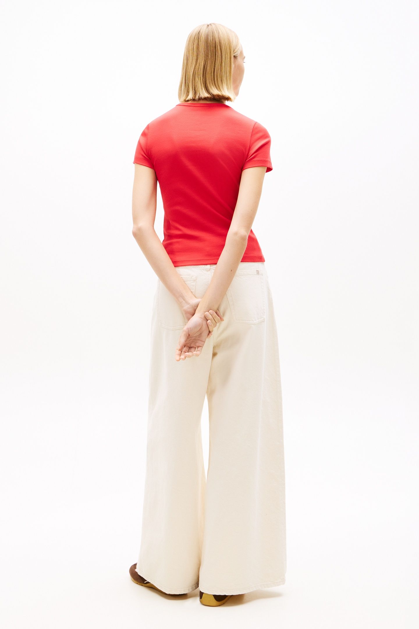 TJW SLIM BADGE RIB T-SHIRT RED ALERT 3