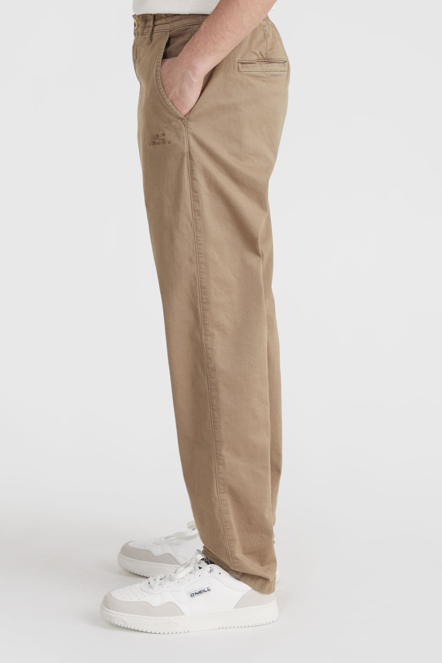 ESSENTIALS CHINO PANTS CONCRETE 4