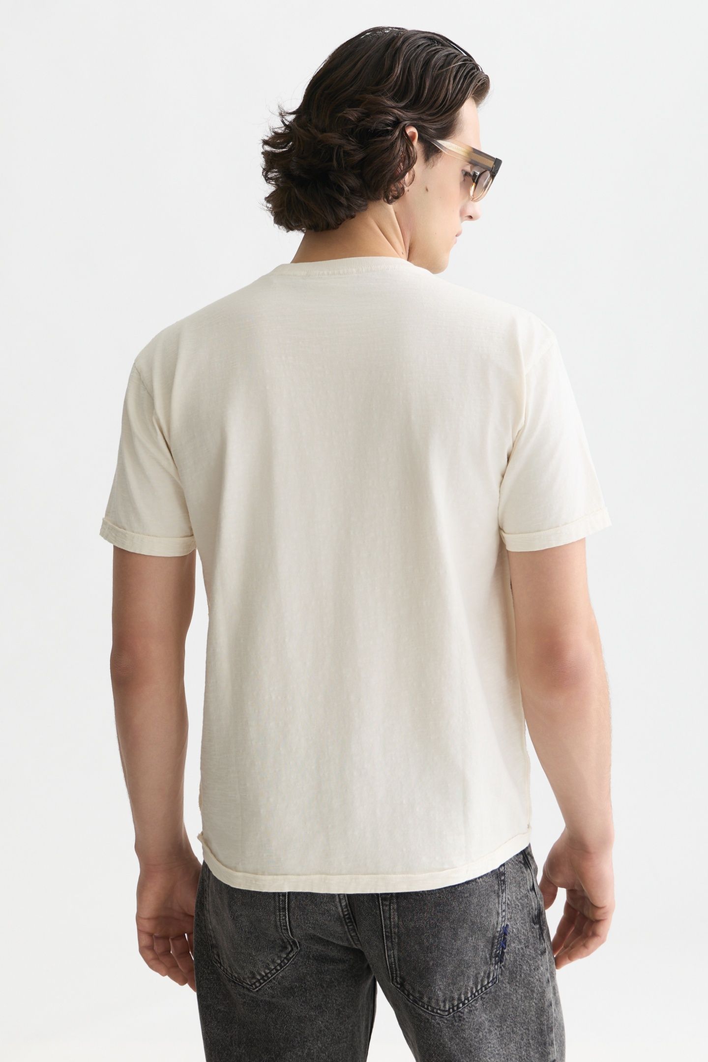 GARMENT-DYE RELAXED-FIT T-SHIRT EGGNOG 3