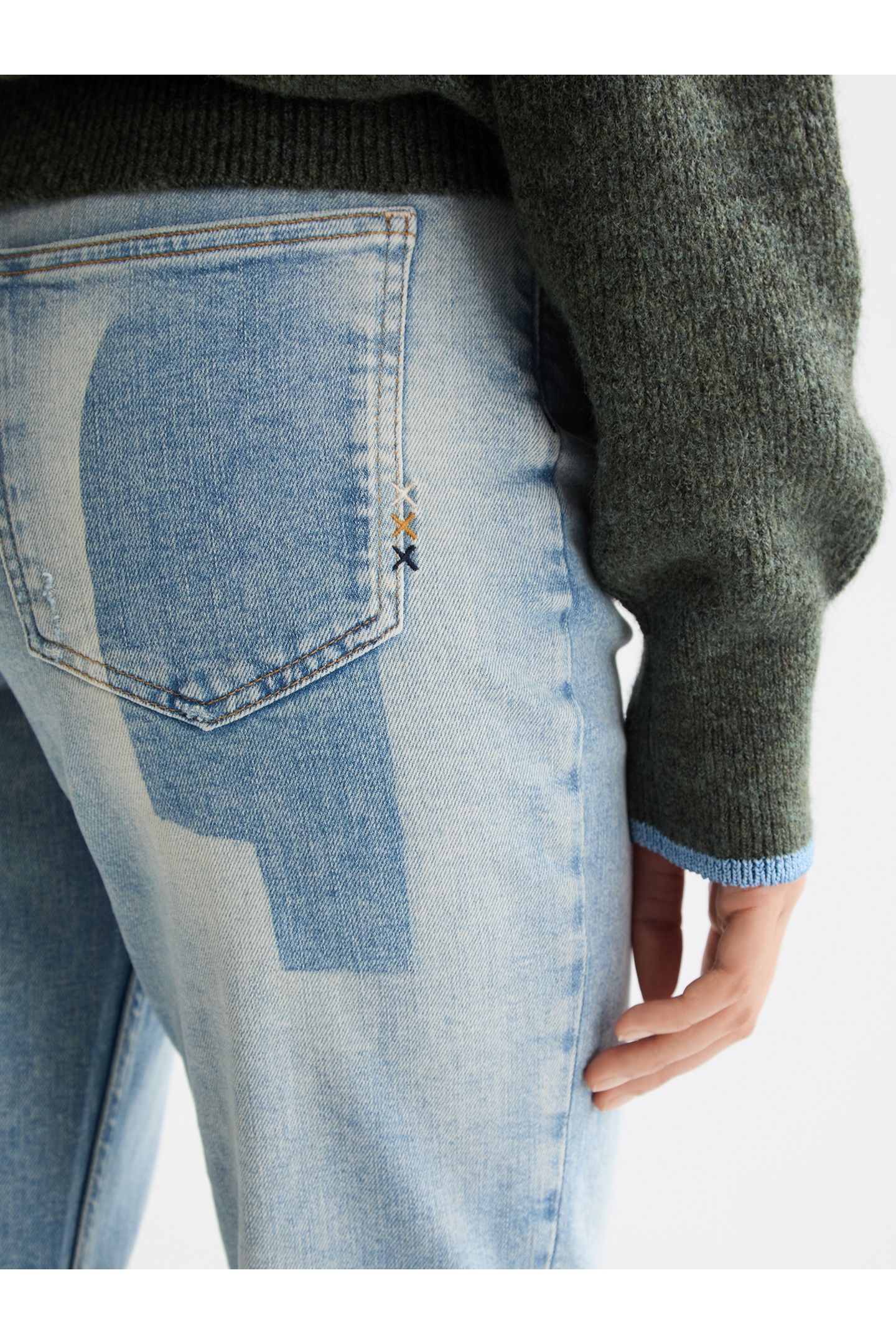 THE GLOW BOOTCUT JEANS — ART FROM THE HEART 6