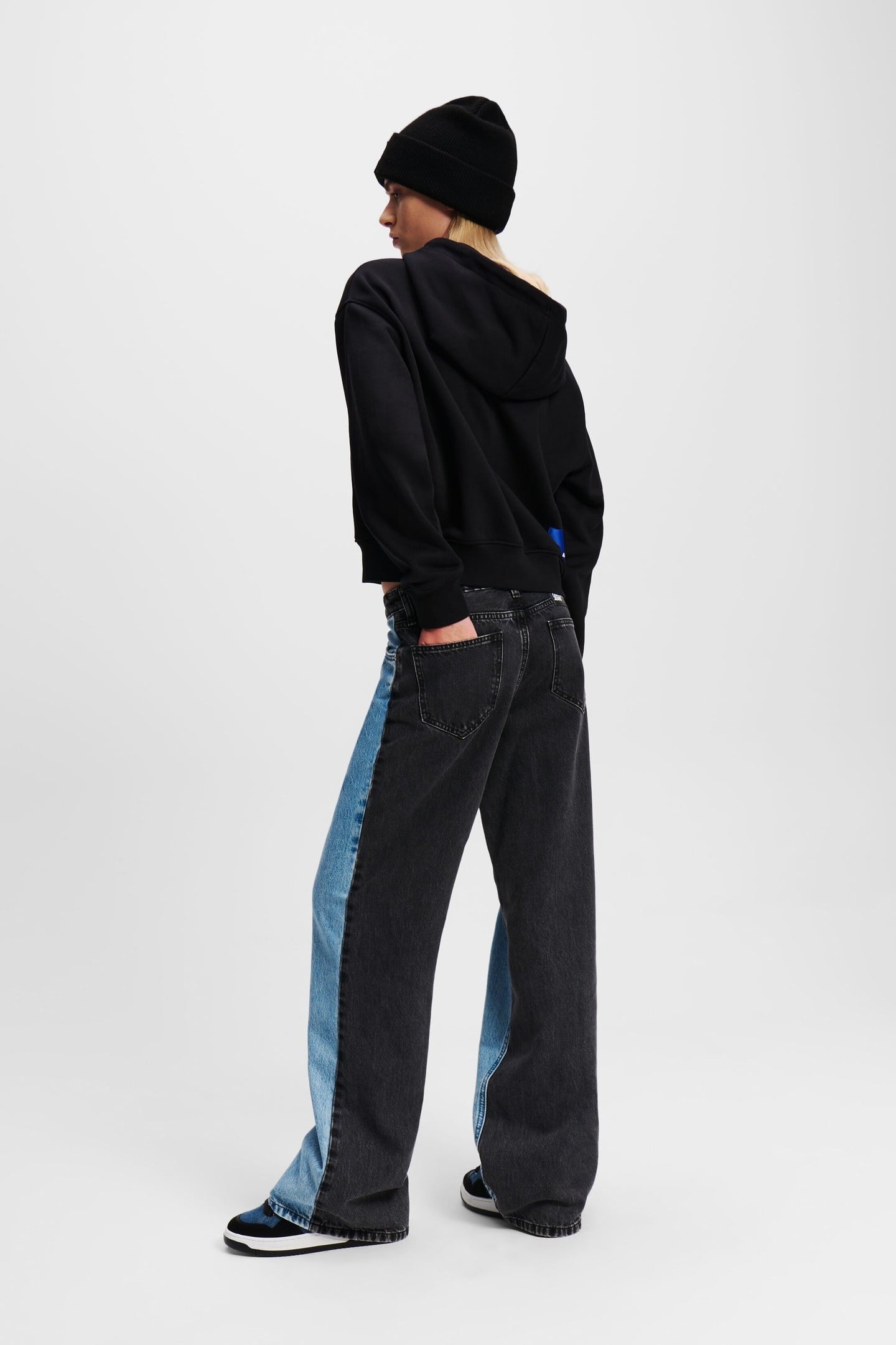 RELAXED BLOCK DENIM WASHED LIGHT BLUE BLACK 2