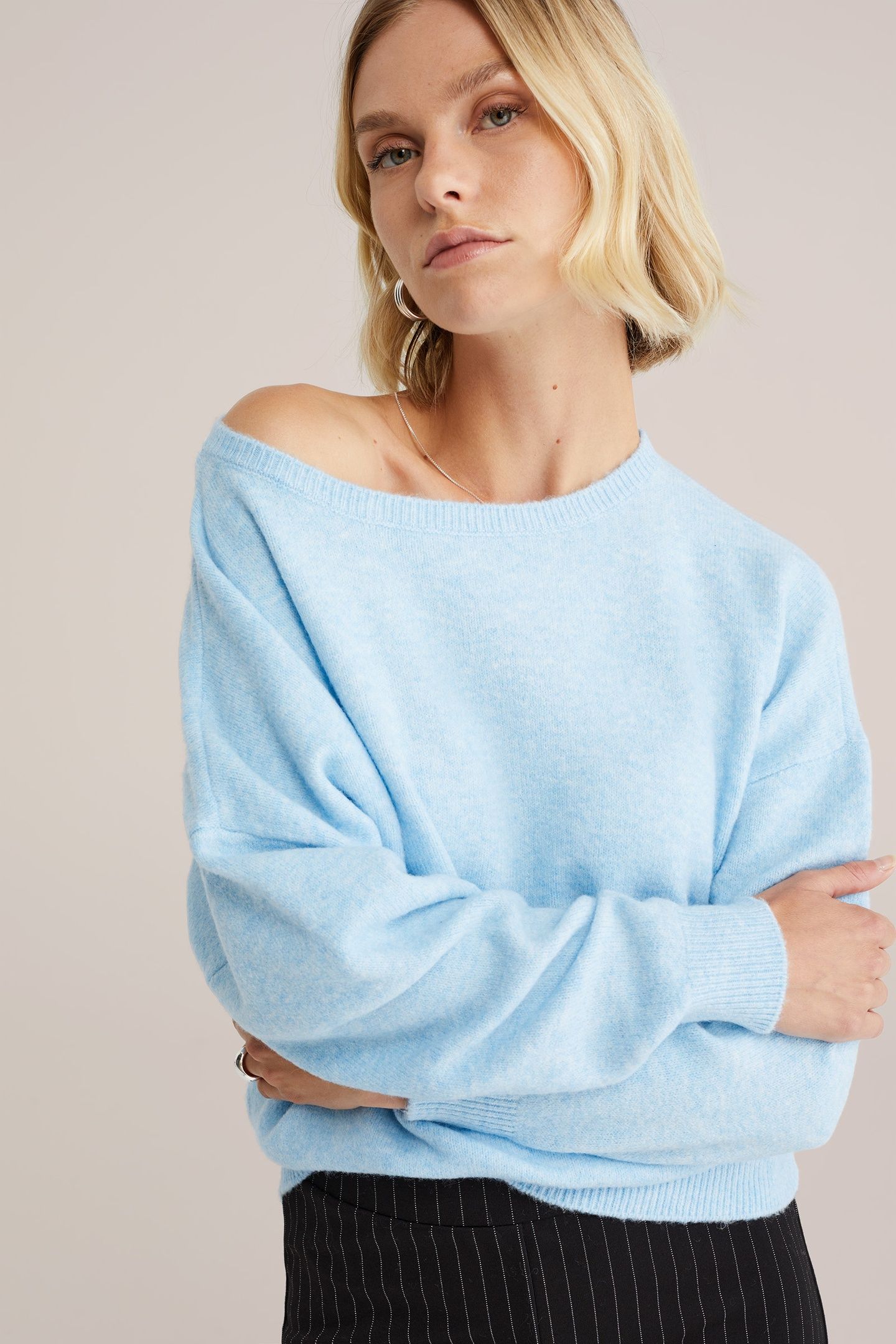 KNITTED PULLOVER PASTEL BLUE 2