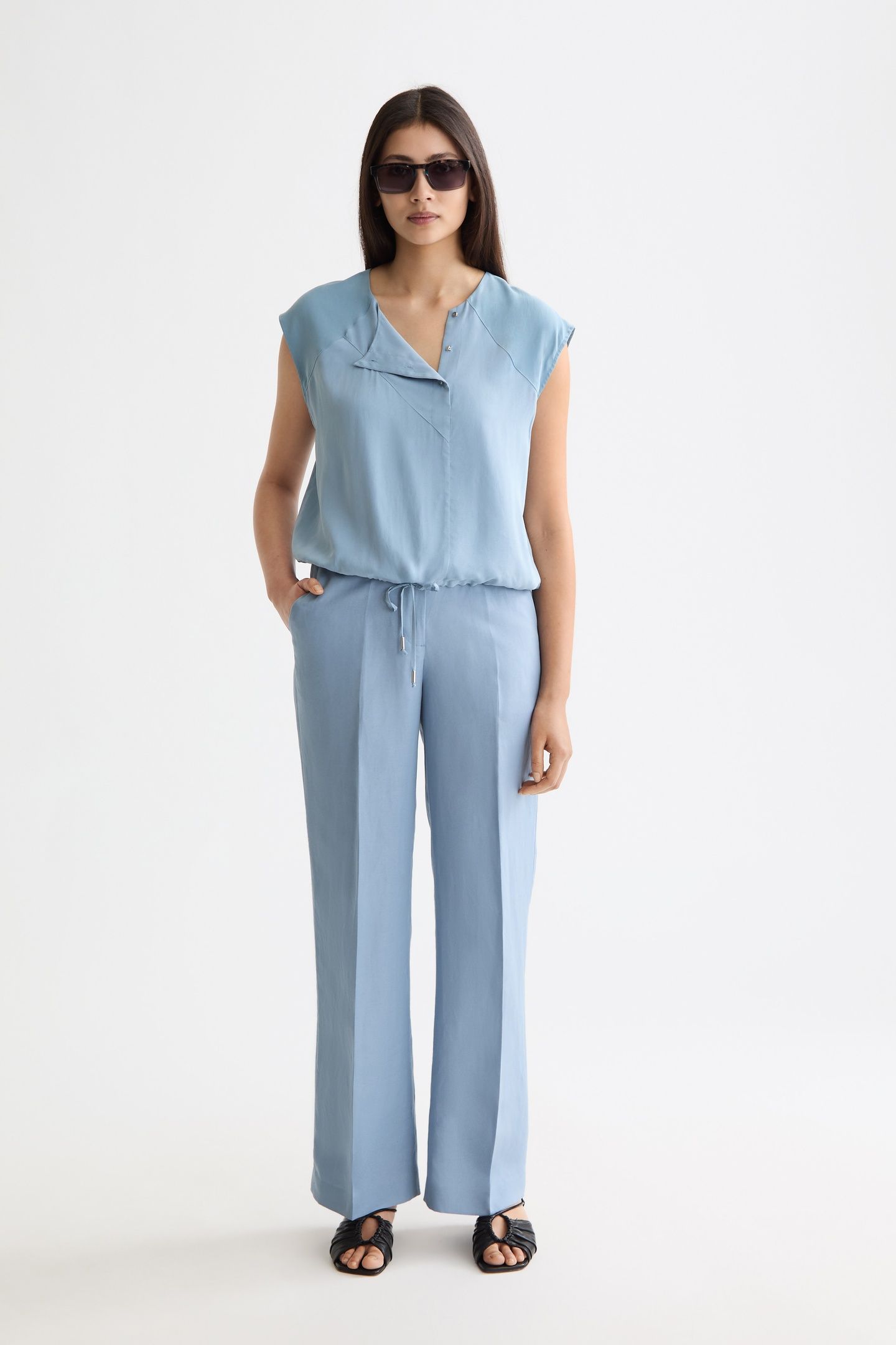 EDIE - HIGH RISE WIDE LEG DRAPEY PANT FADED DENIM 2