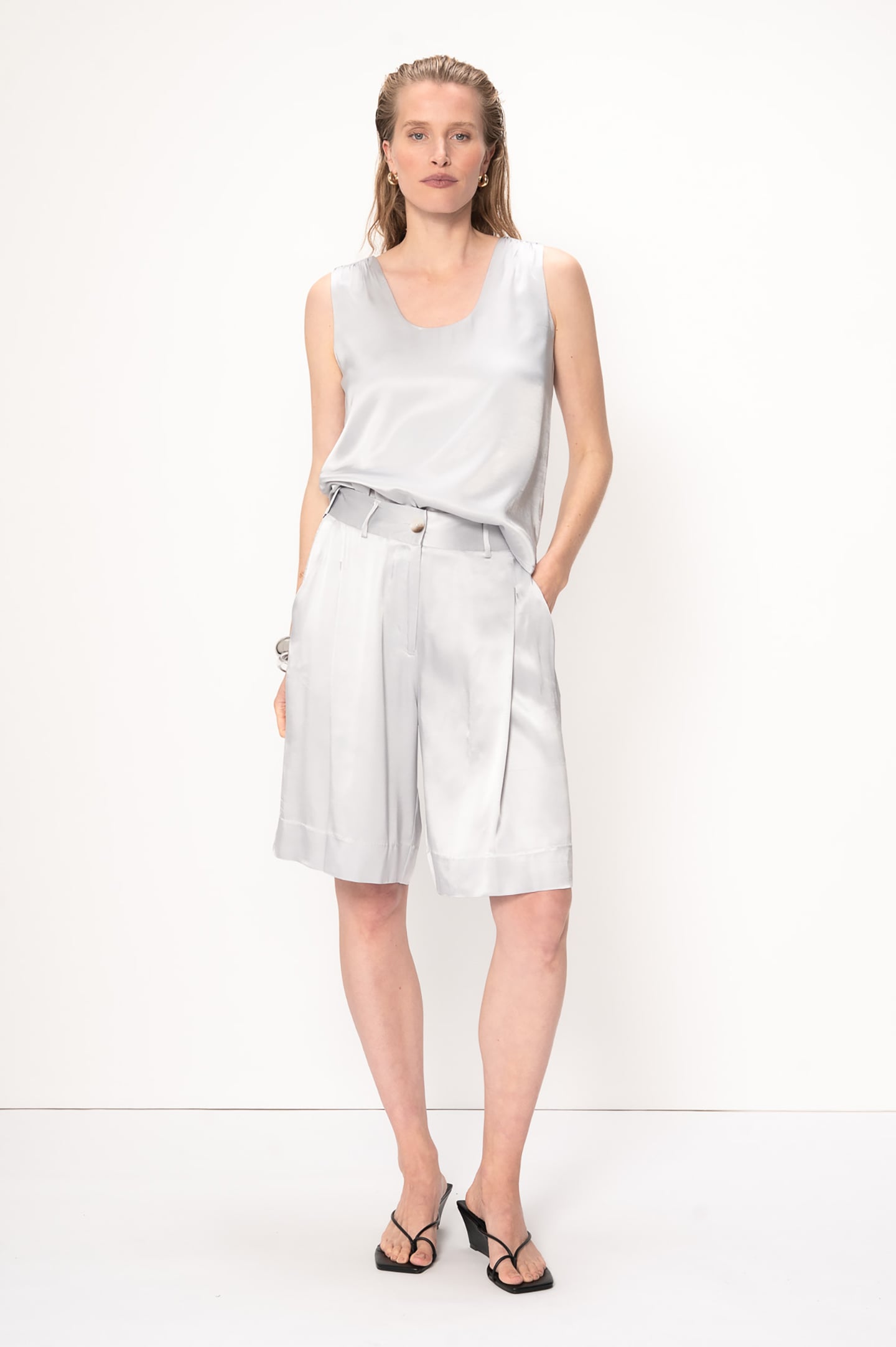 LUX SKIRT CHAMPAGNE 3