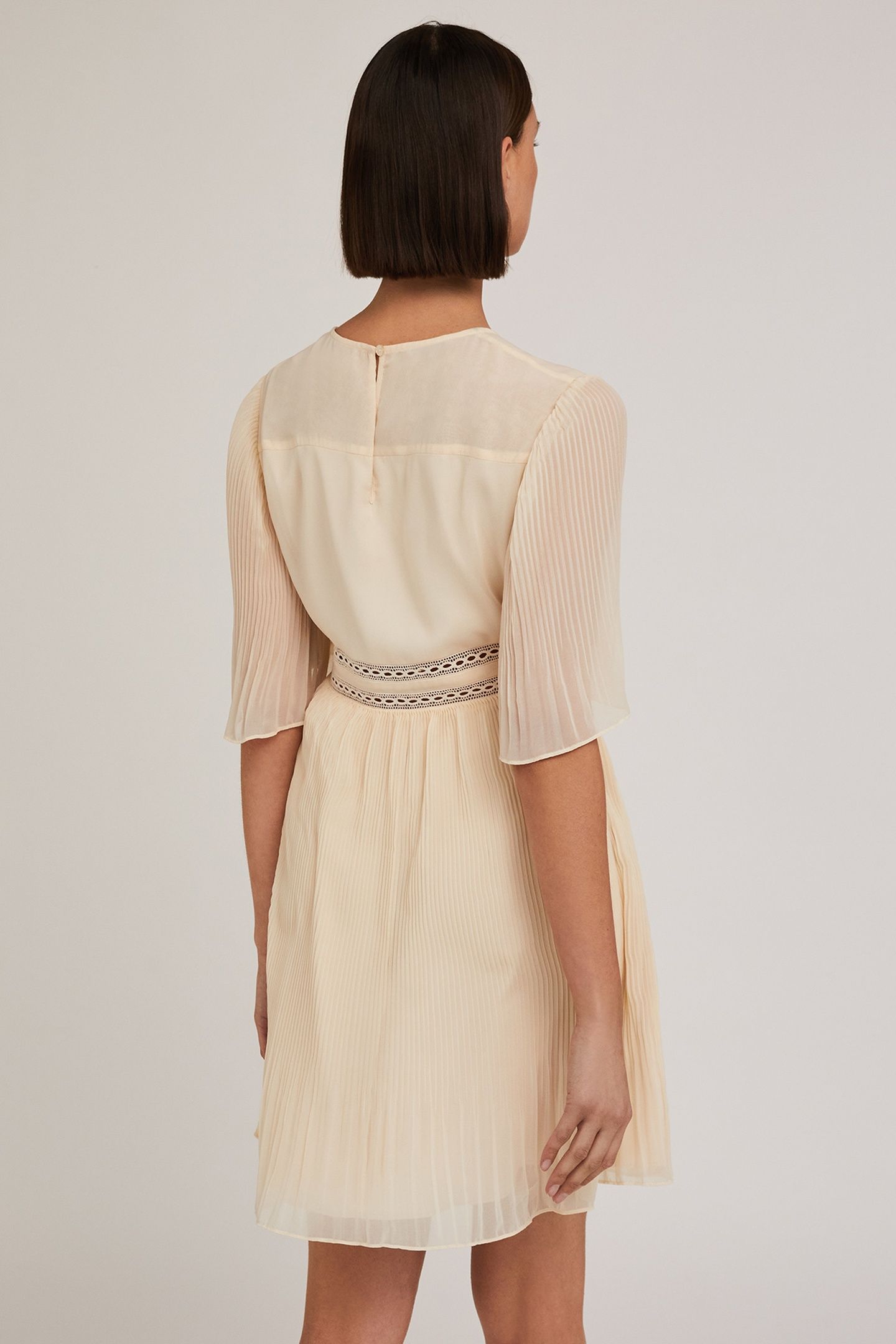 EMBROIDERED DRESS WITH PLEATED DETAILS WHITE 2