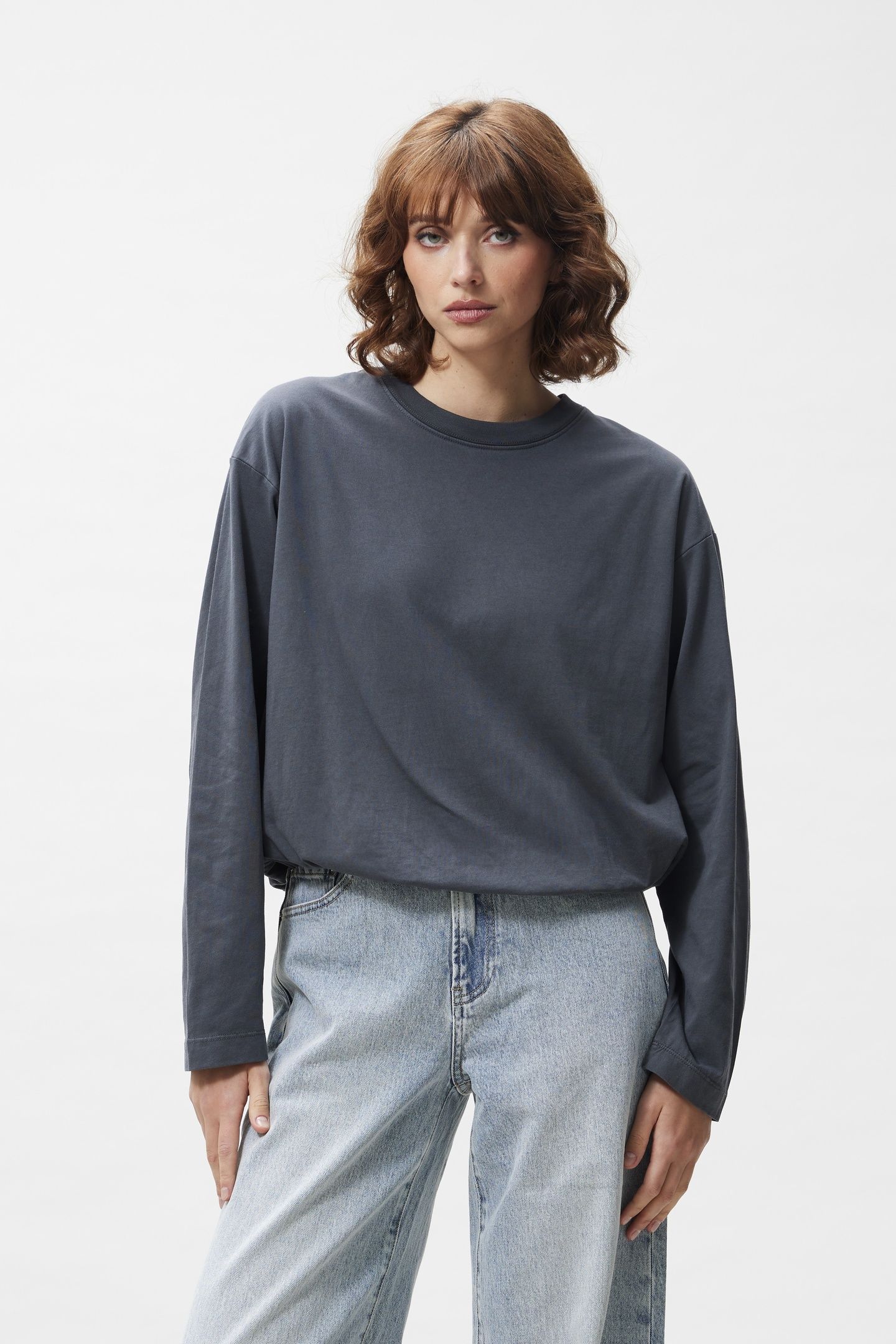 TUCK IN LONG SLEEVE CARBON 1