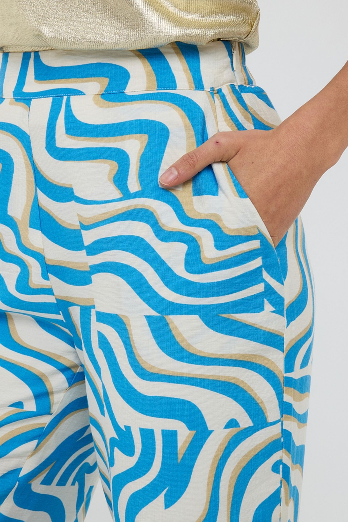 TROUSERS ELECTRIC ZEBRA PRINT 7