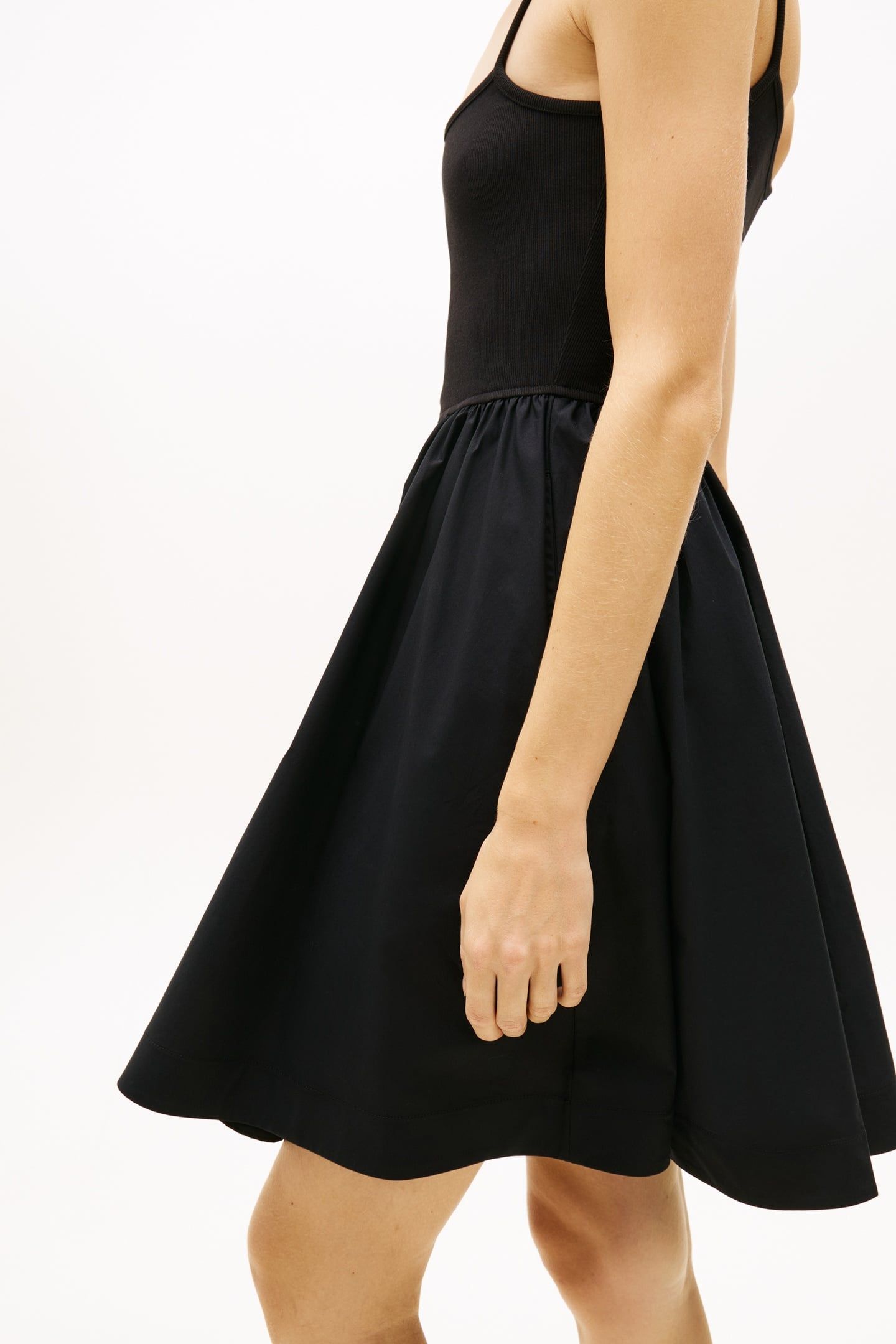 TJW RIB POPLIN MIX DRESS BLACK 3