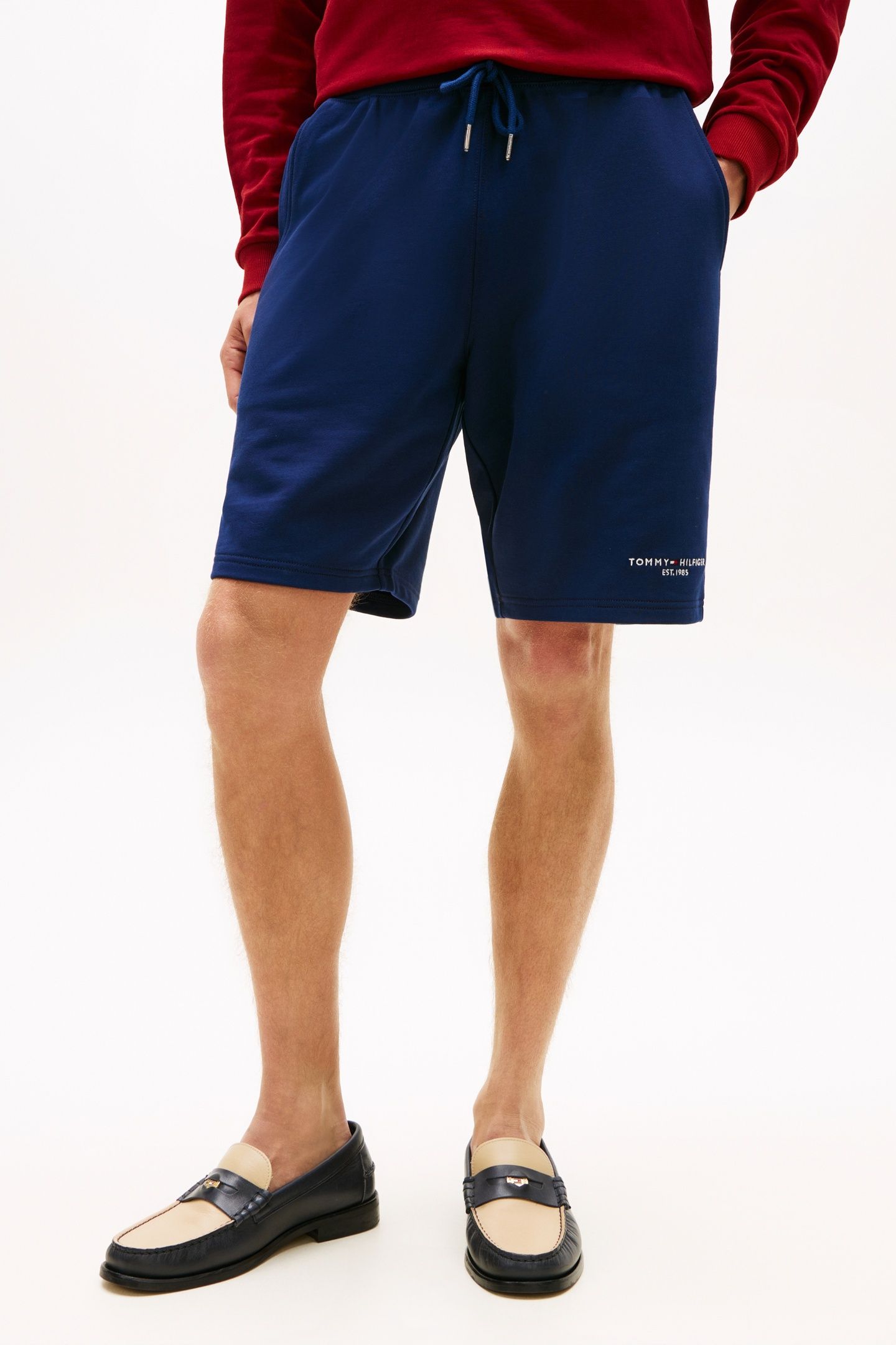 TOMMY LOGO SWEATSHORT CARBON NAVY 2