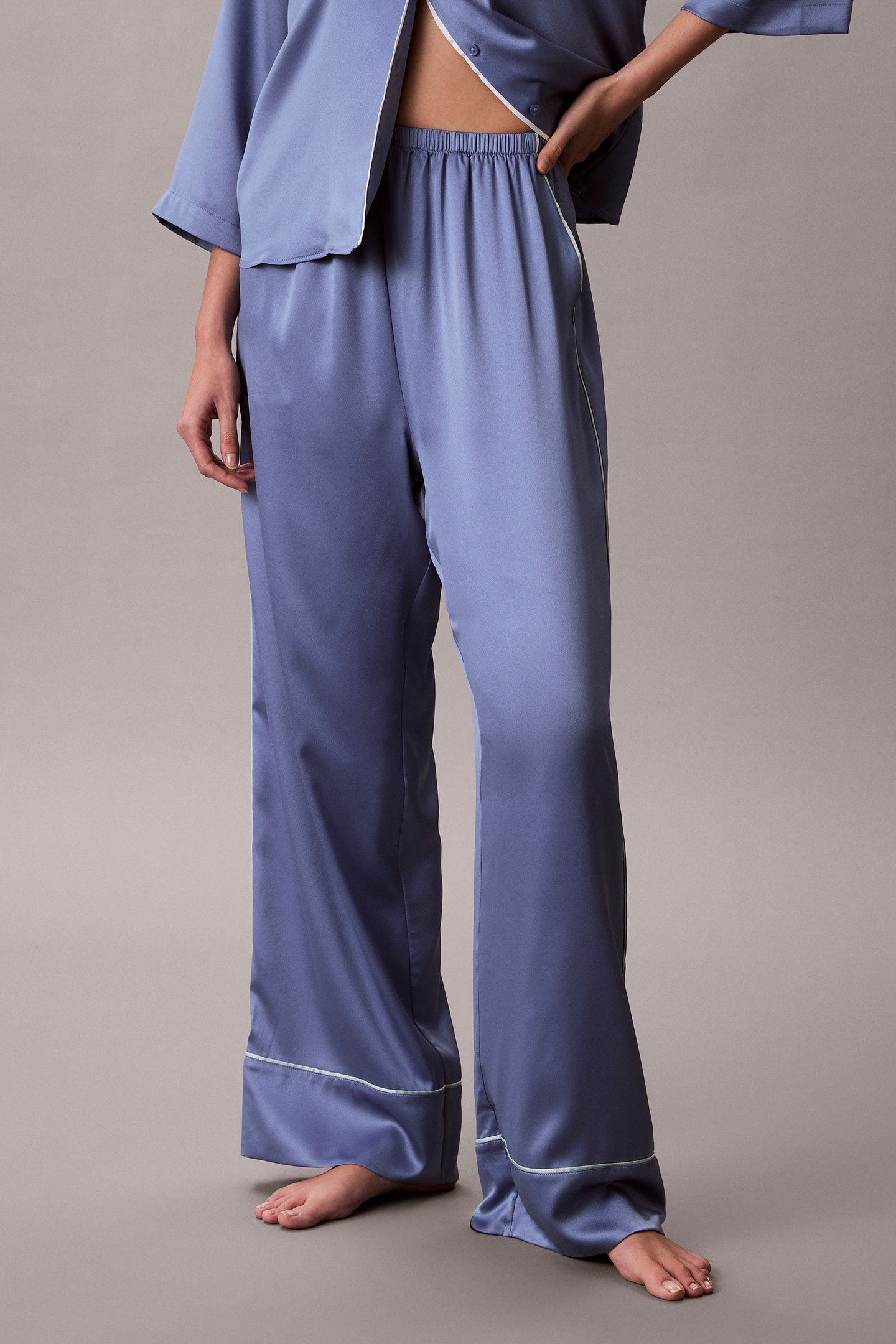 SATIN PANT BLUE TULIP 4