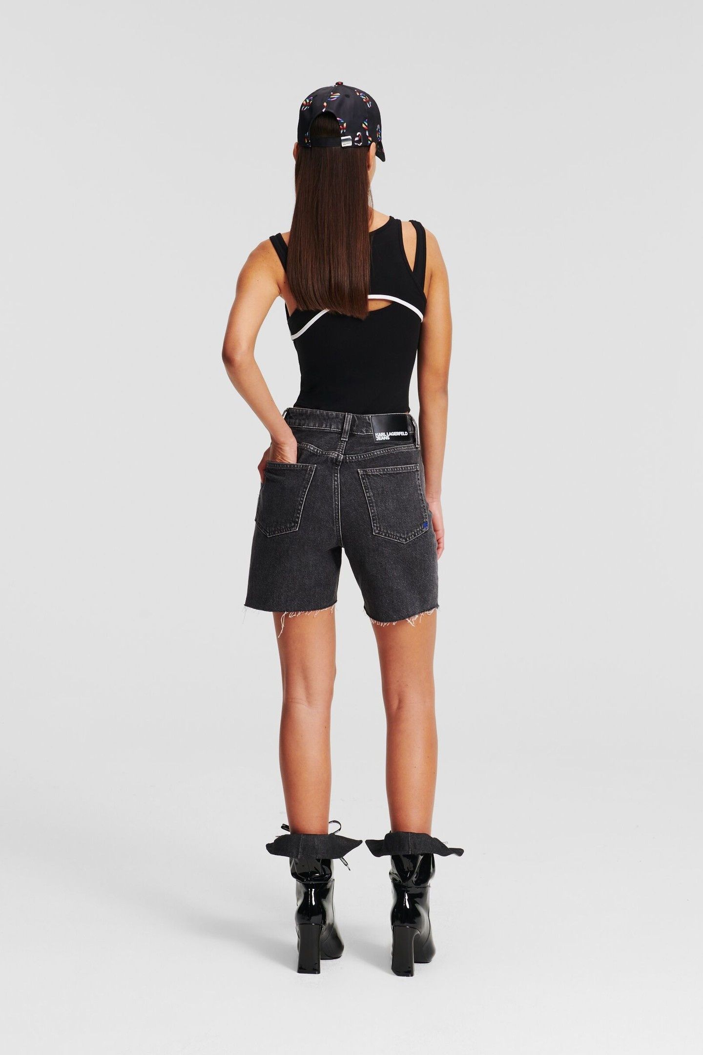 TAPERED WB DENIM SHORT STONE BLACK 2