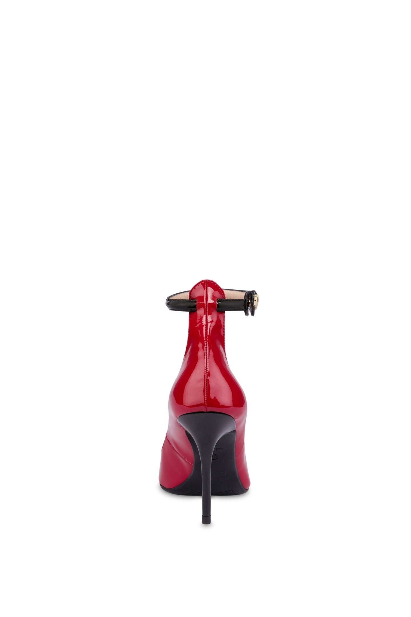 HEART BUTTON PATENT LEATHER PUMPS RED 3
