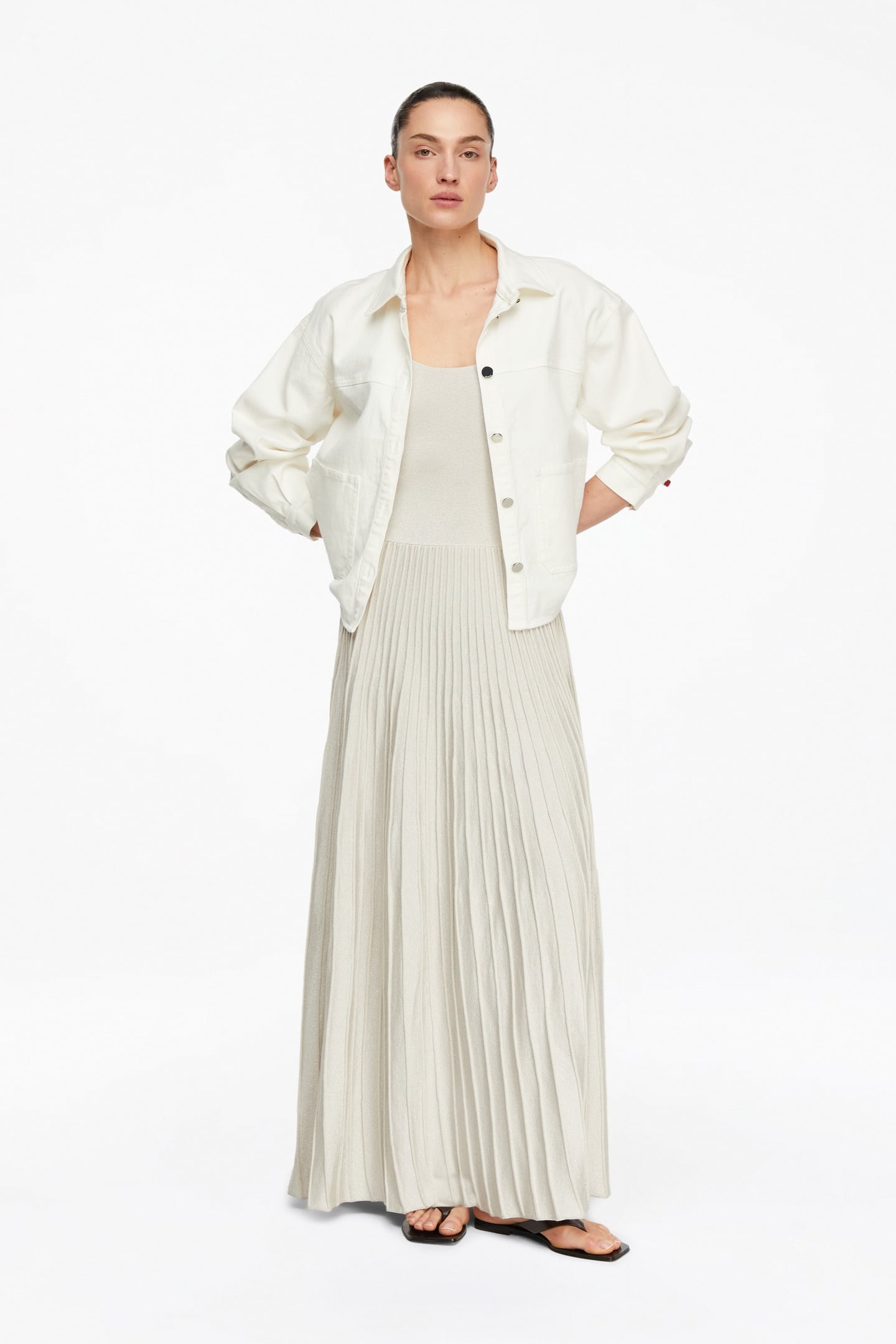 COMMA DRESSES BEIGE 3