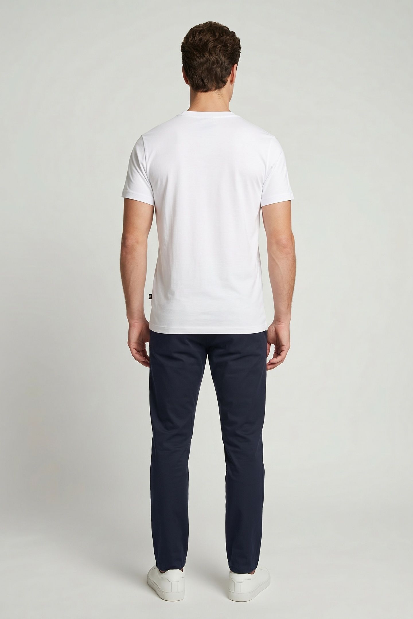 CHEST LOGO SLIM R T S\S WHITE 4