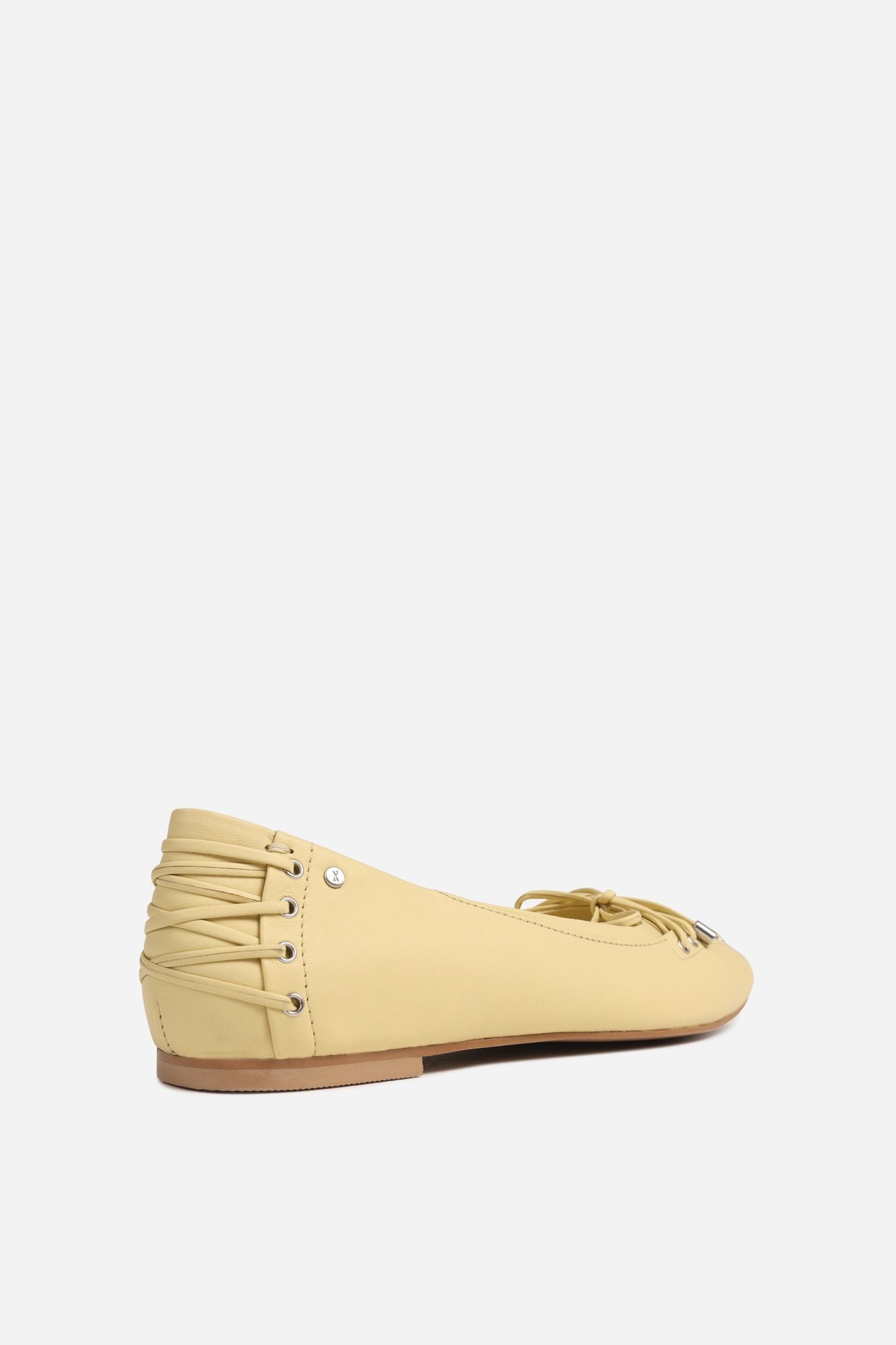 SER-AJAA LOW SHOE BUTTER YELLOW 3