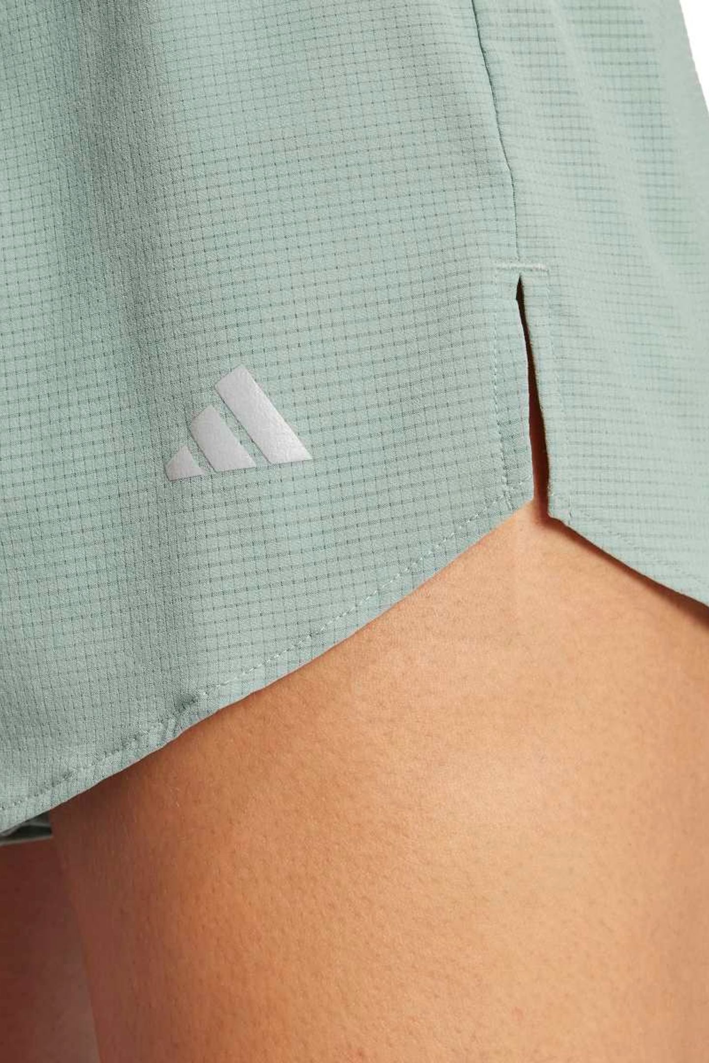 PERFORMANCE ULTIMATE HEAT.RDY SHORTS SILVER GREEN 6