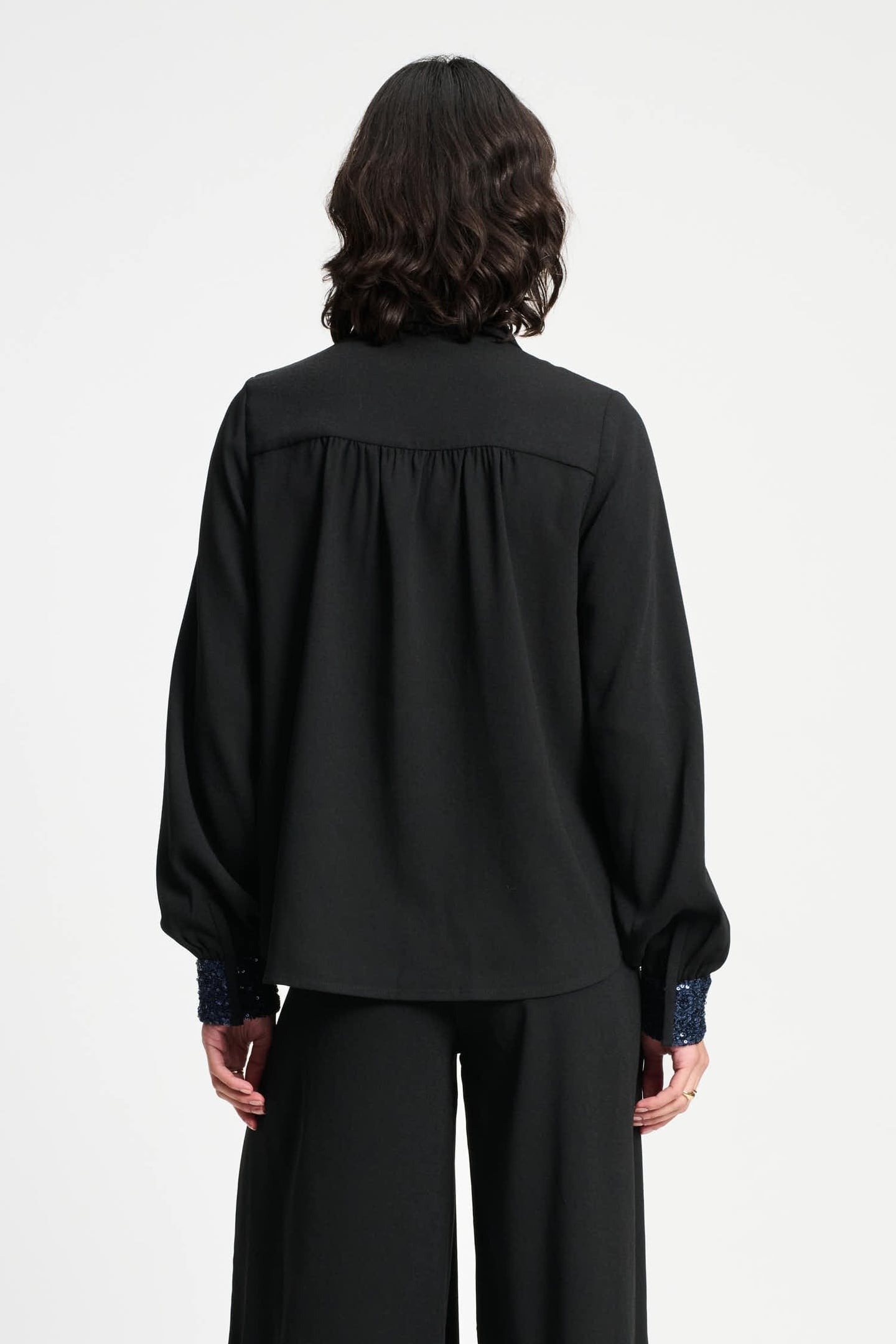 BLOUSE - BOW NOIR 3