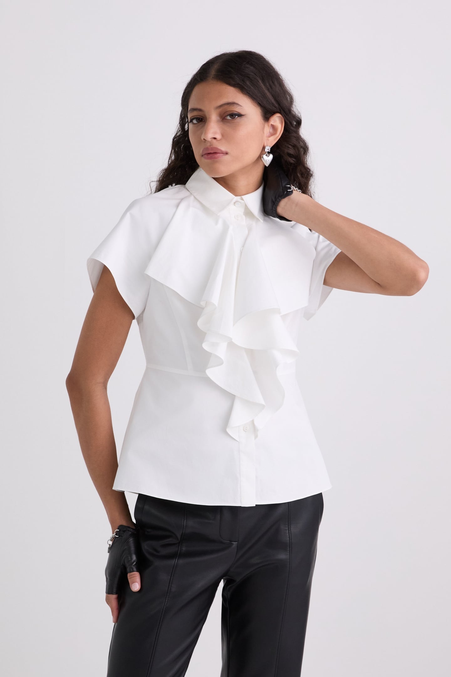 FRONT RUFFLE SSLV POPLIN SHIRT WHITE 1