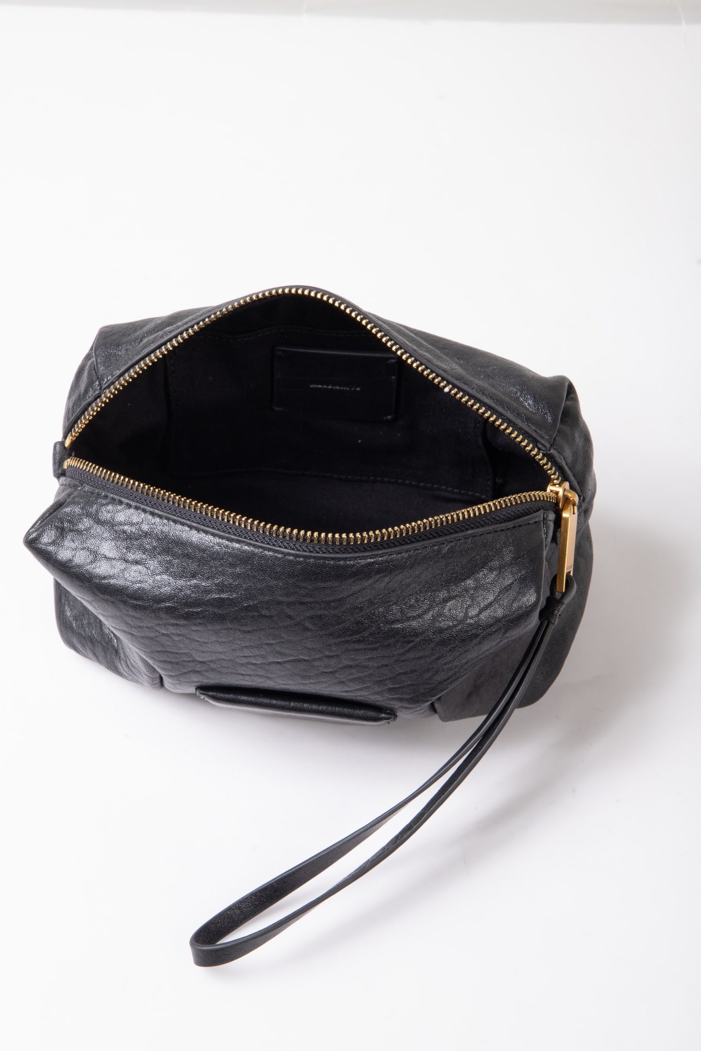 ARES GRAIN WRISTLET BLACK 3