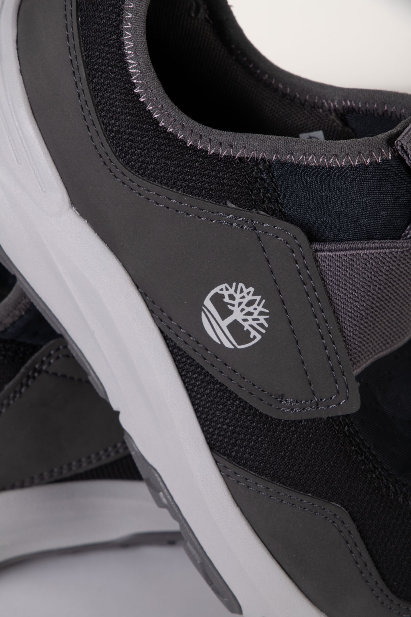 LOW SLIP ON SNEAKER BLACK 5