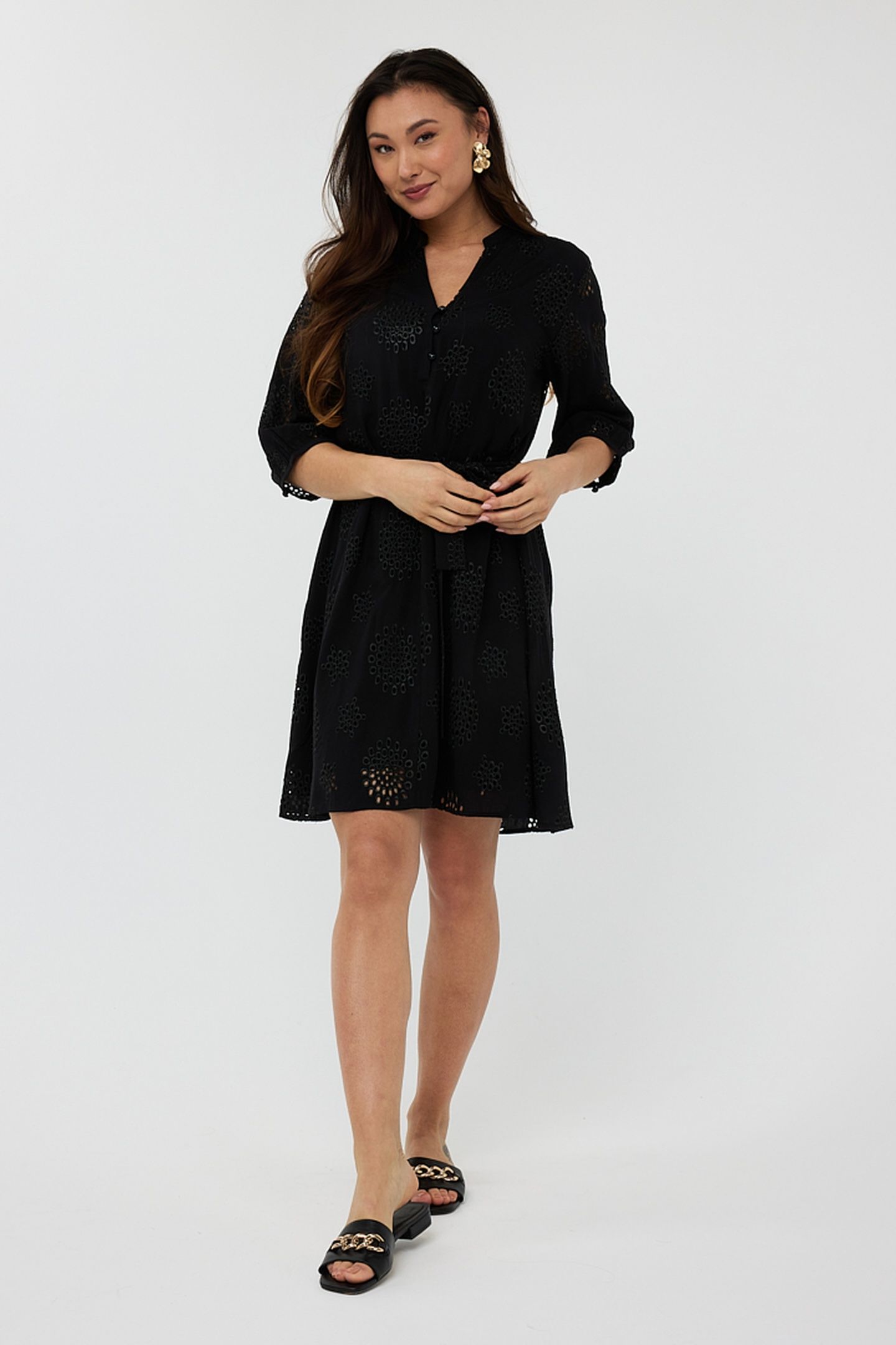 DRESS ALLOVER EMBROIDERY BLACK 2
