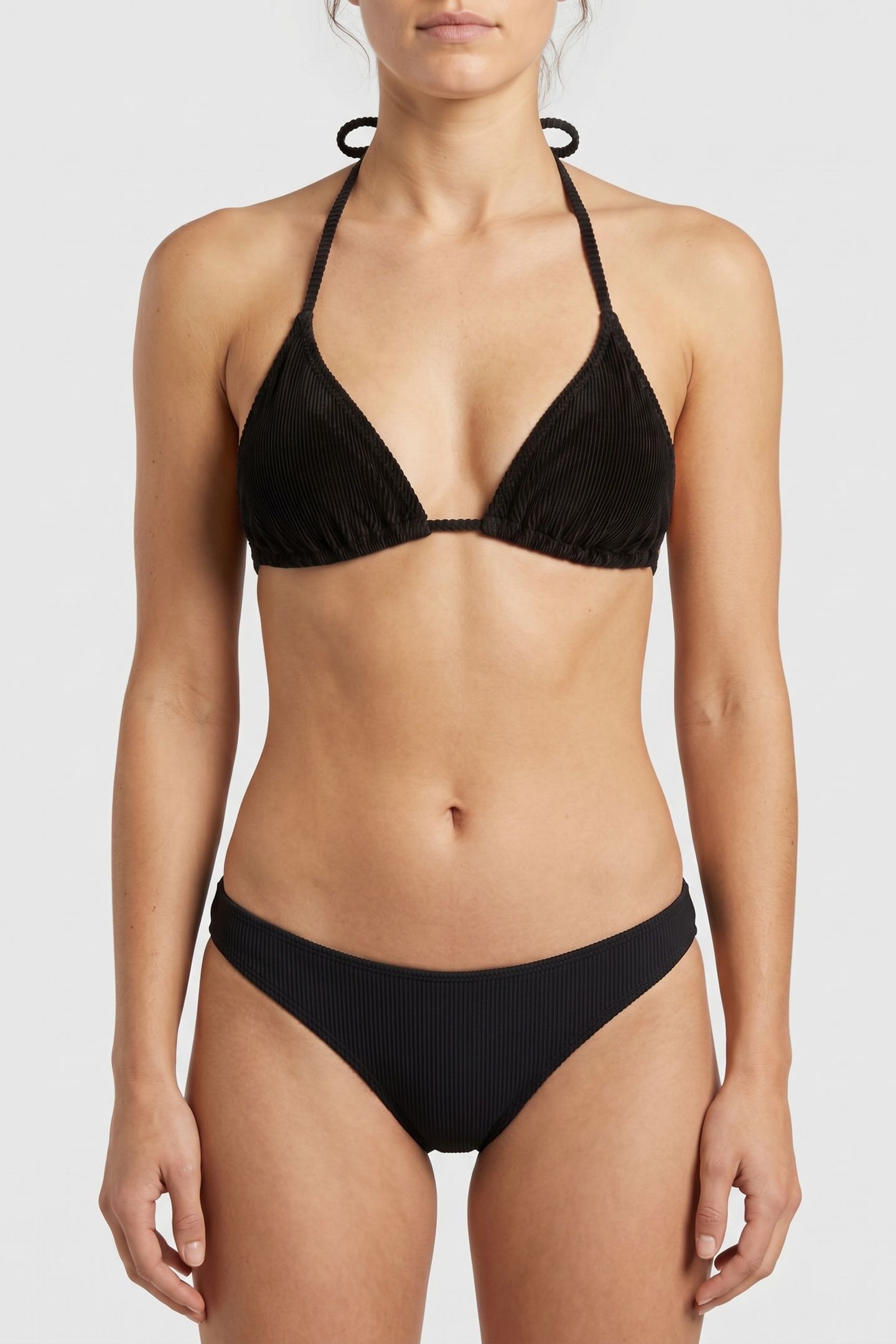 PEYTON TRIANGLE TOP BLACK 1