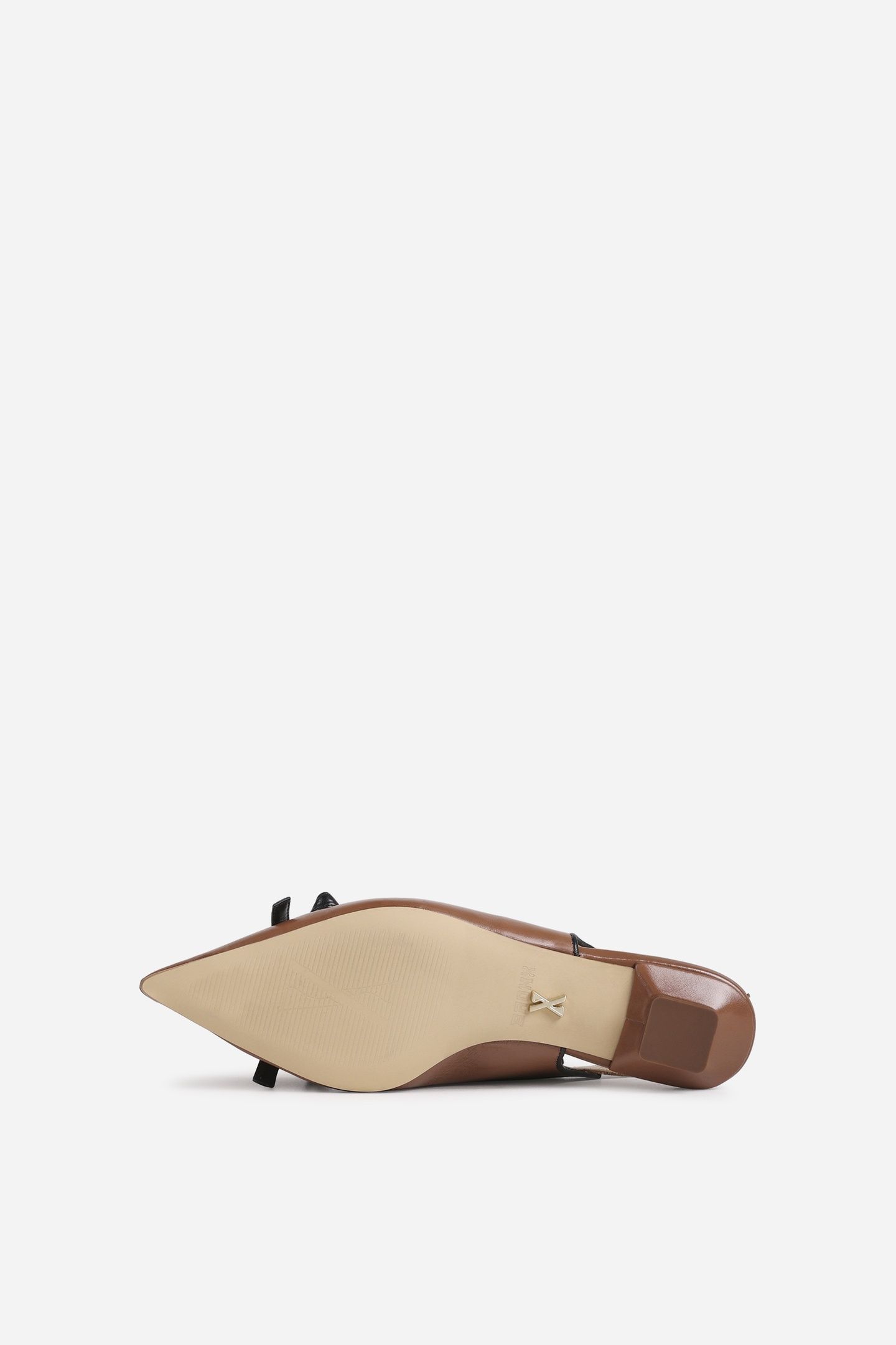 NEW-FABIA DRESS SHOE MOCHA MOUSSE/BLACK 7
