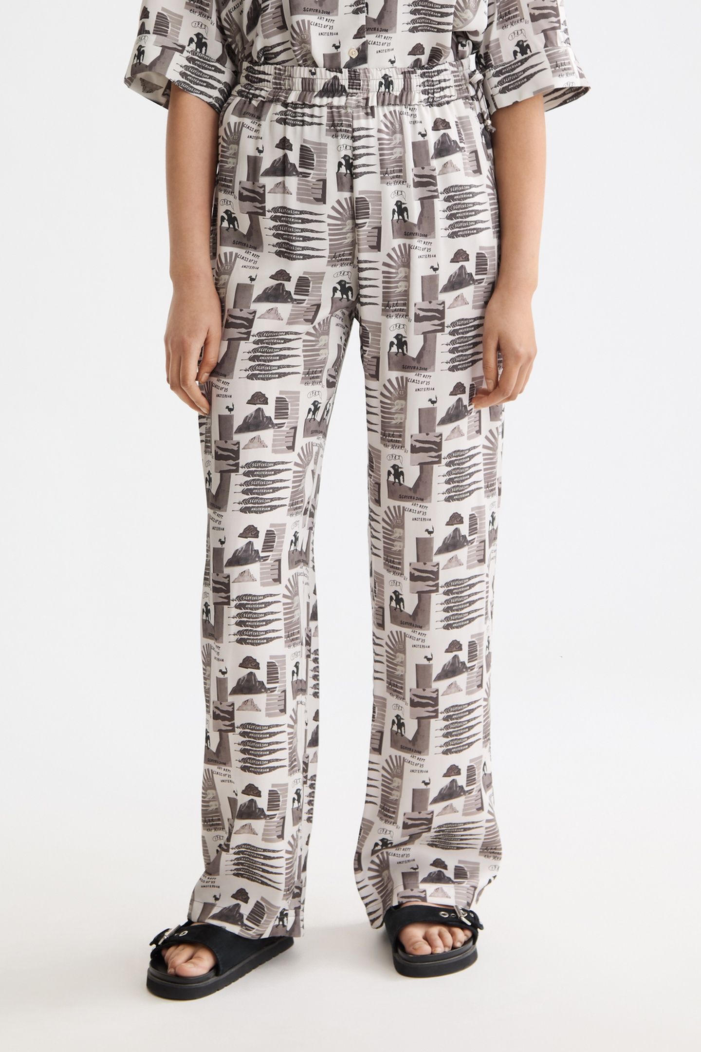 GIA - MID RISE WIDE LEG ELASTICATED TROUSERS ART DEPT COLLAG 2