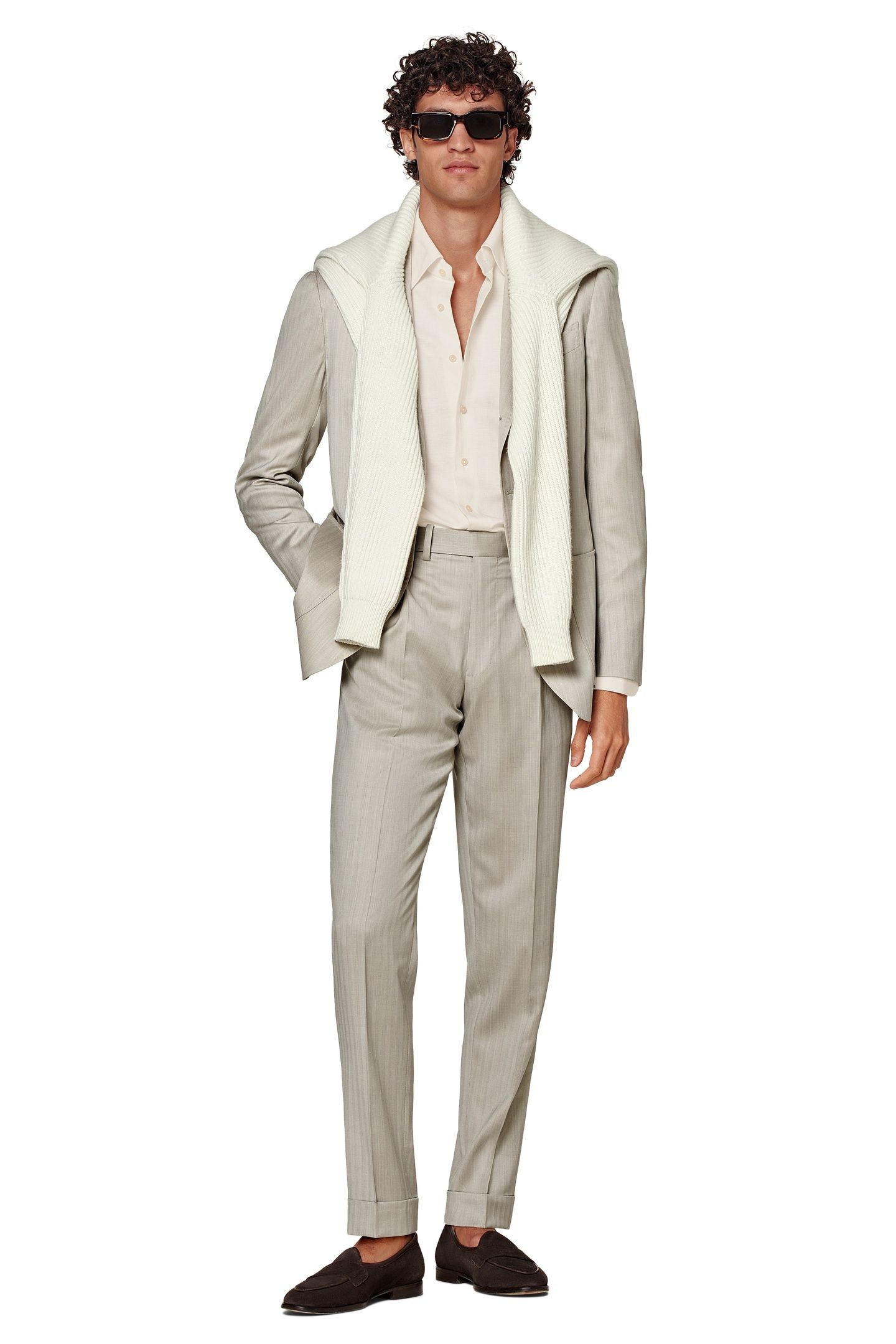 SUIT-L.BROWN NESTED SUITS SAND 3