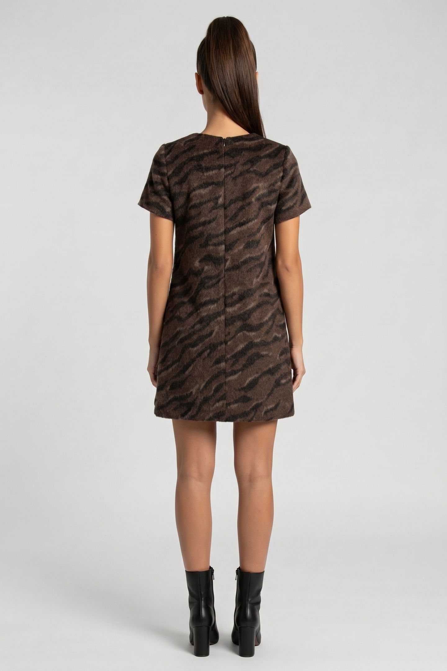 ETIENNA DRESS BROWN 4