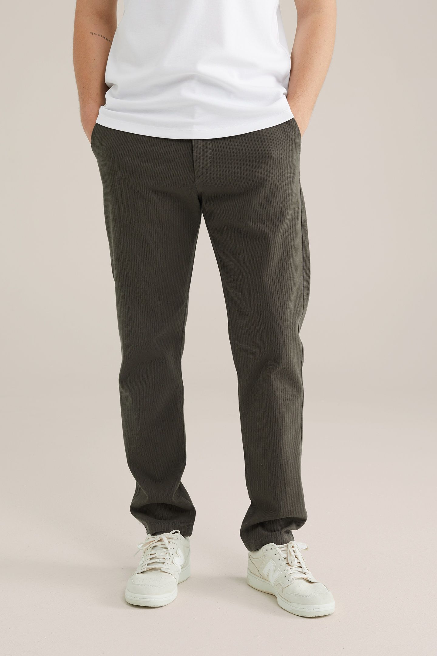 CHINO GREYISH GREEN 2