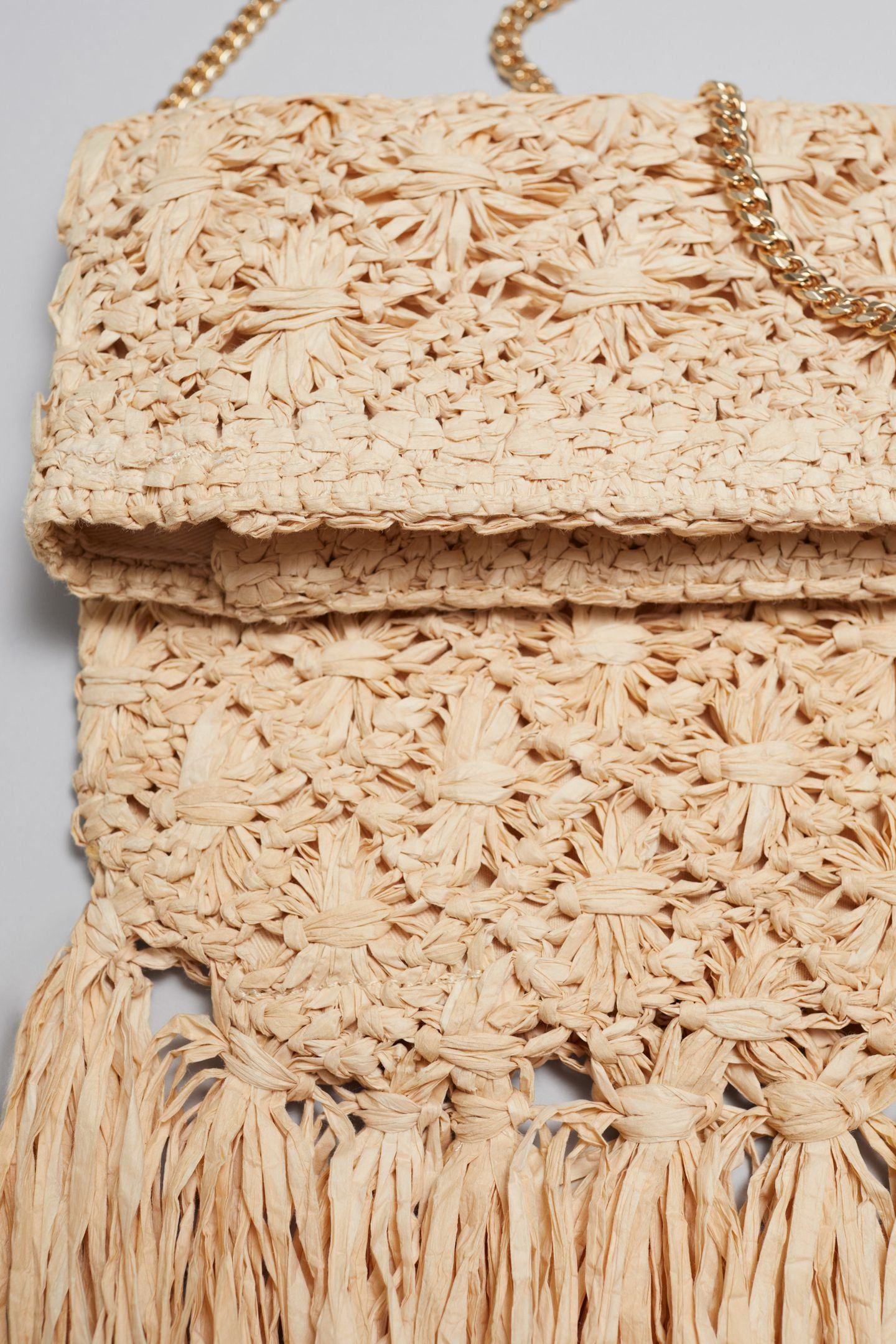 GAELE STRAW CLUTCH BEIGE 3