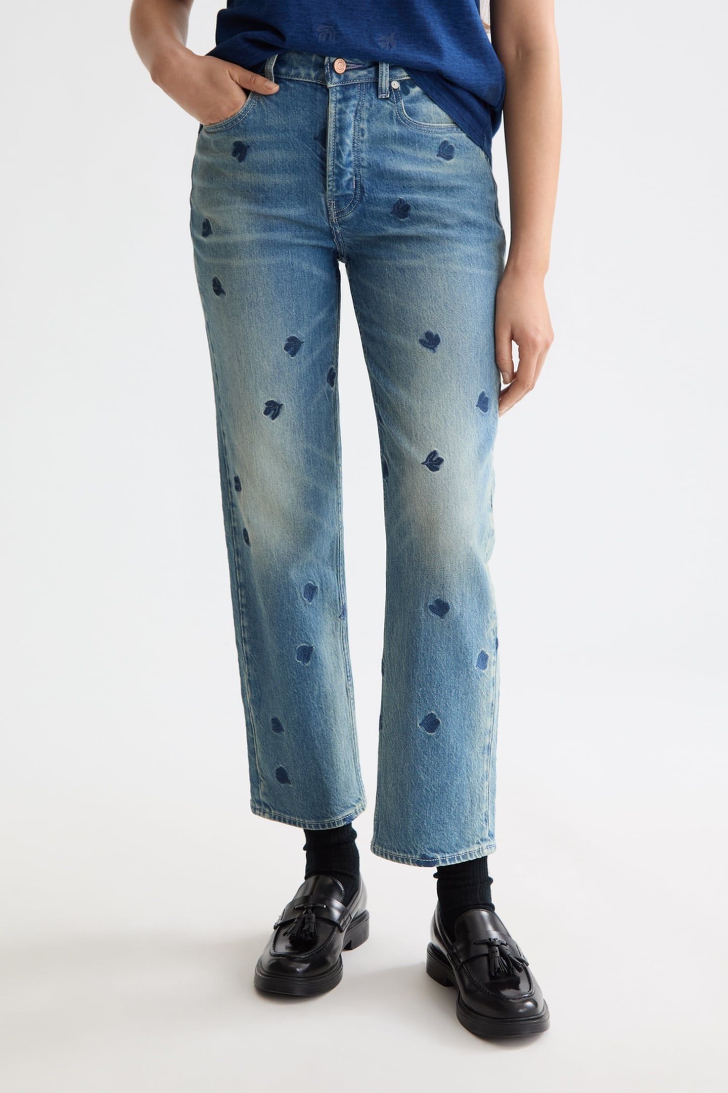 SKY STRAIGHT JEANS — FALLING LEAVES 1