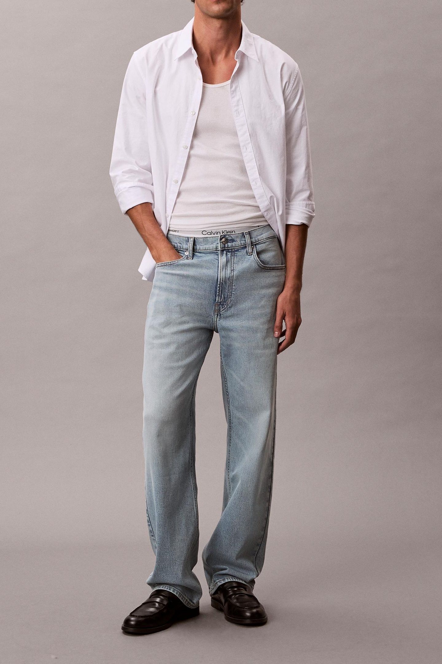 90S STRAIGHT JEANS SPOTLIGHT 1