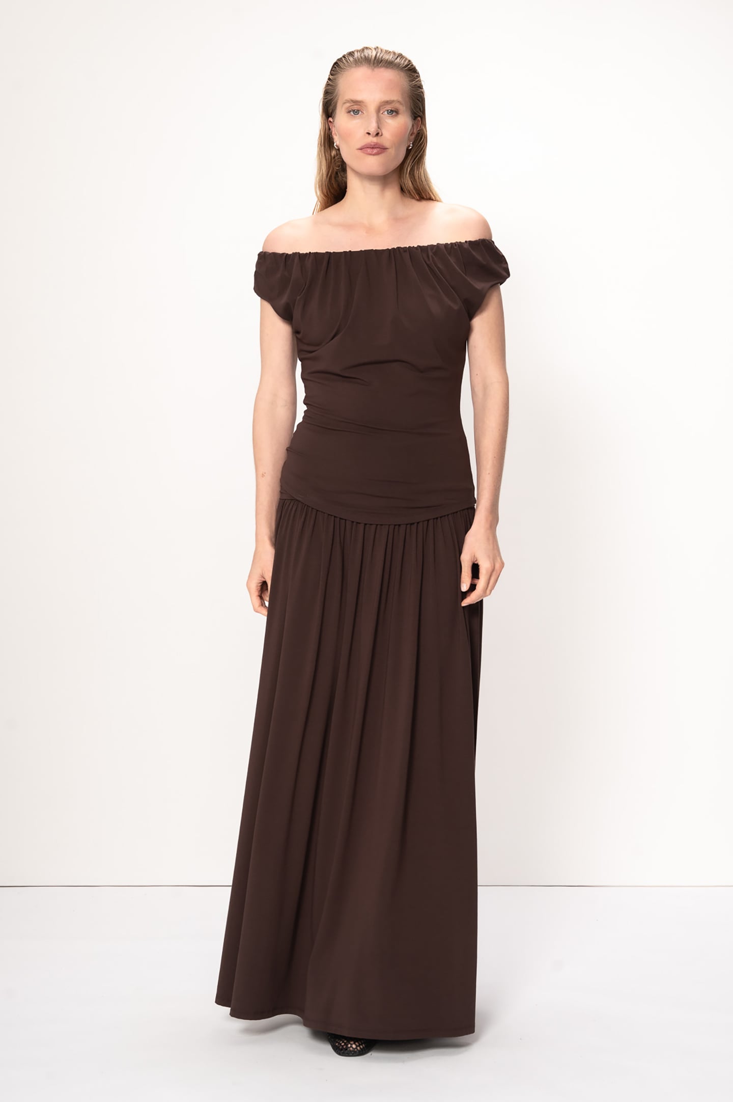 NIA TOP BLACK COFFEE 2