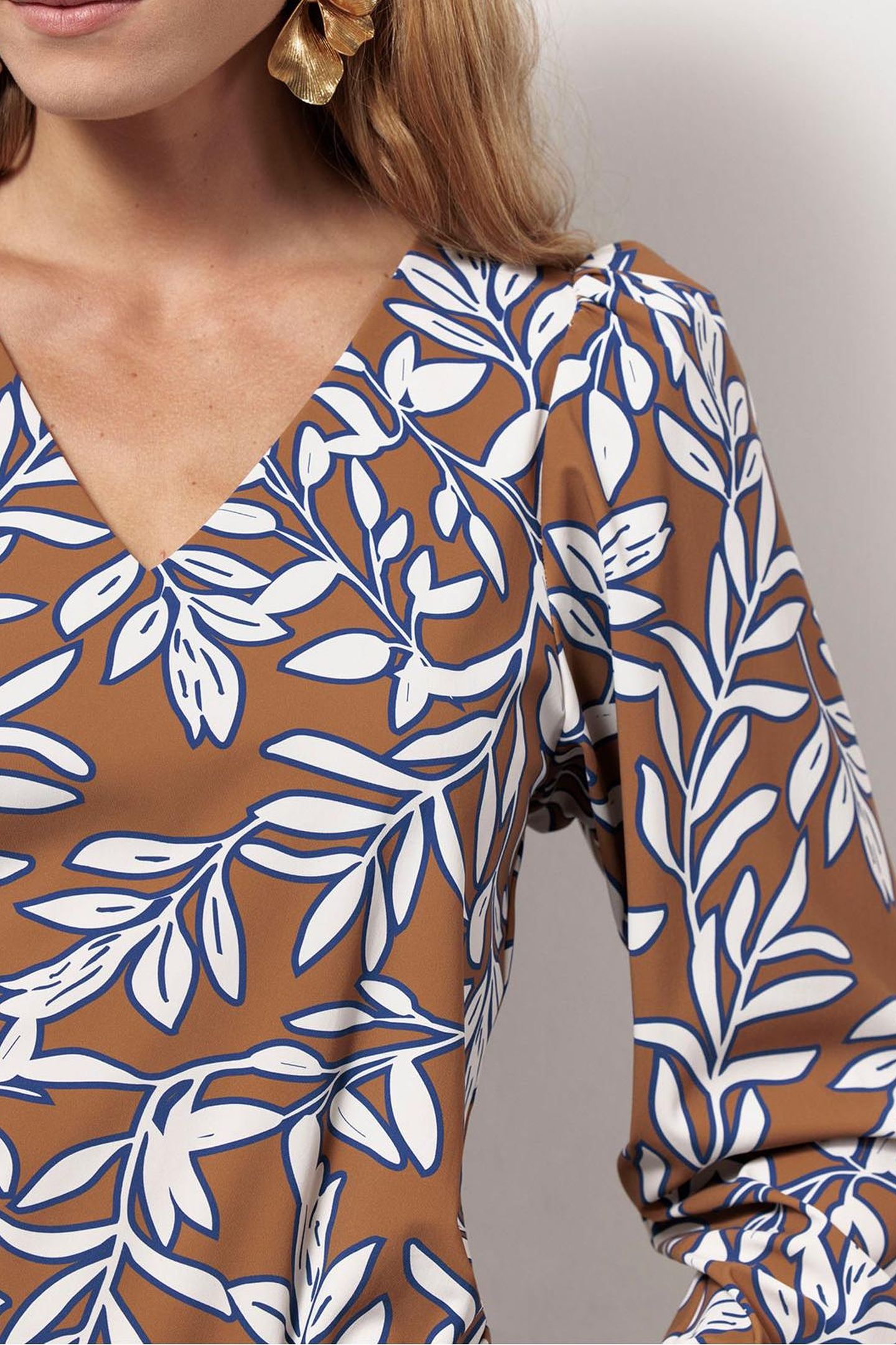 LES LEAVES TOP CARAMEL/INK BLUE 5