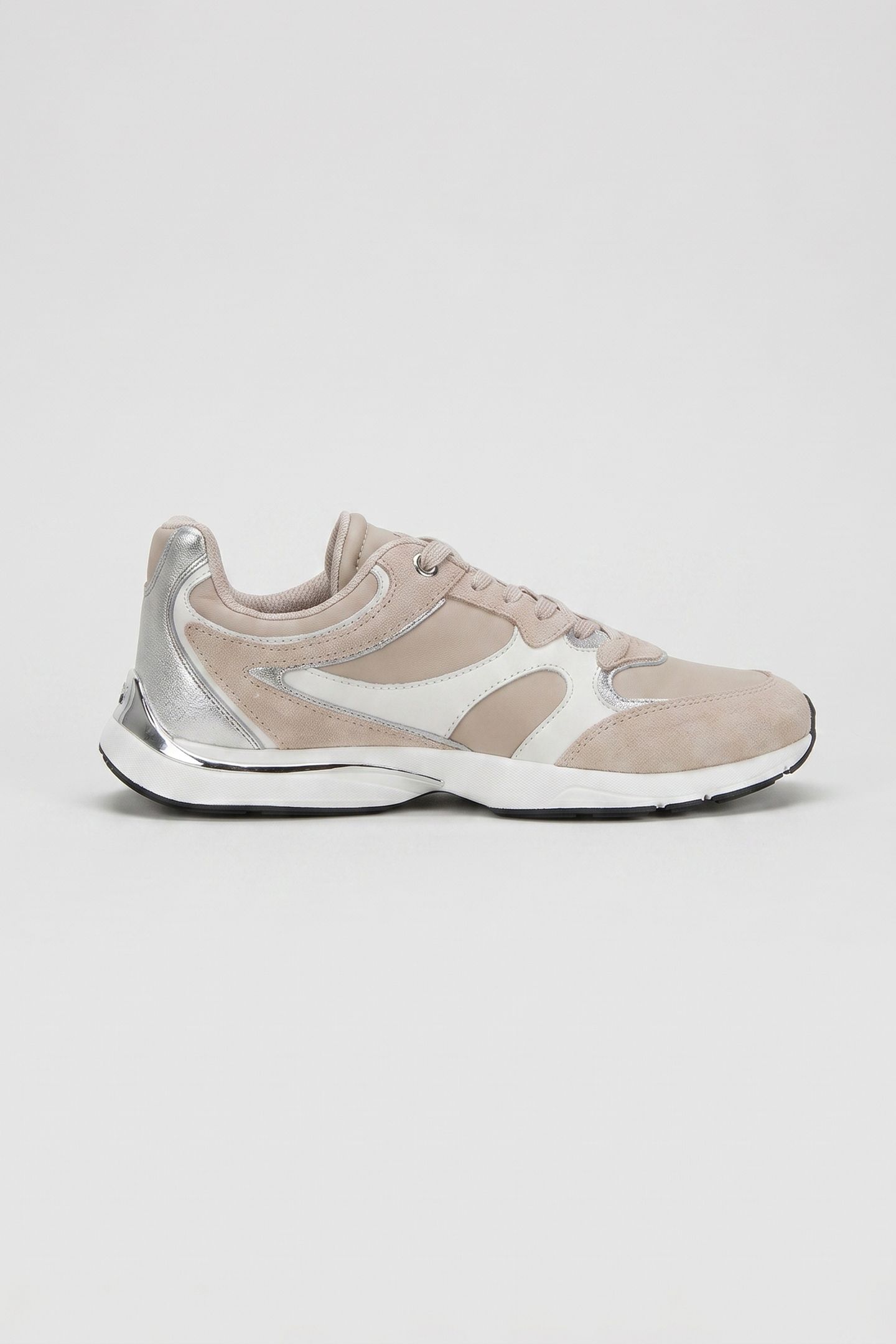 RILEY TRAINER LIGHT SAND 1