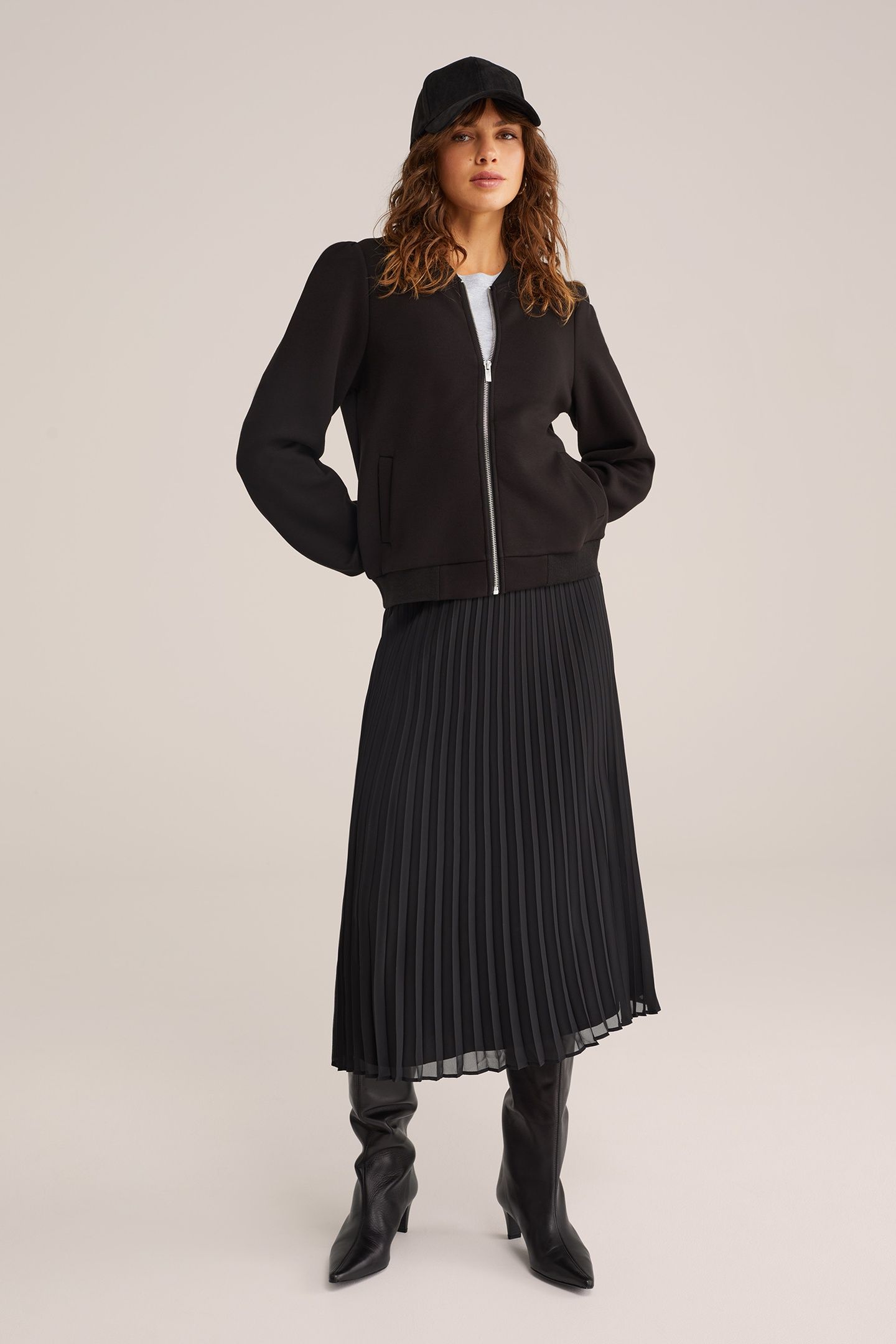 BOMBER BLACK 3