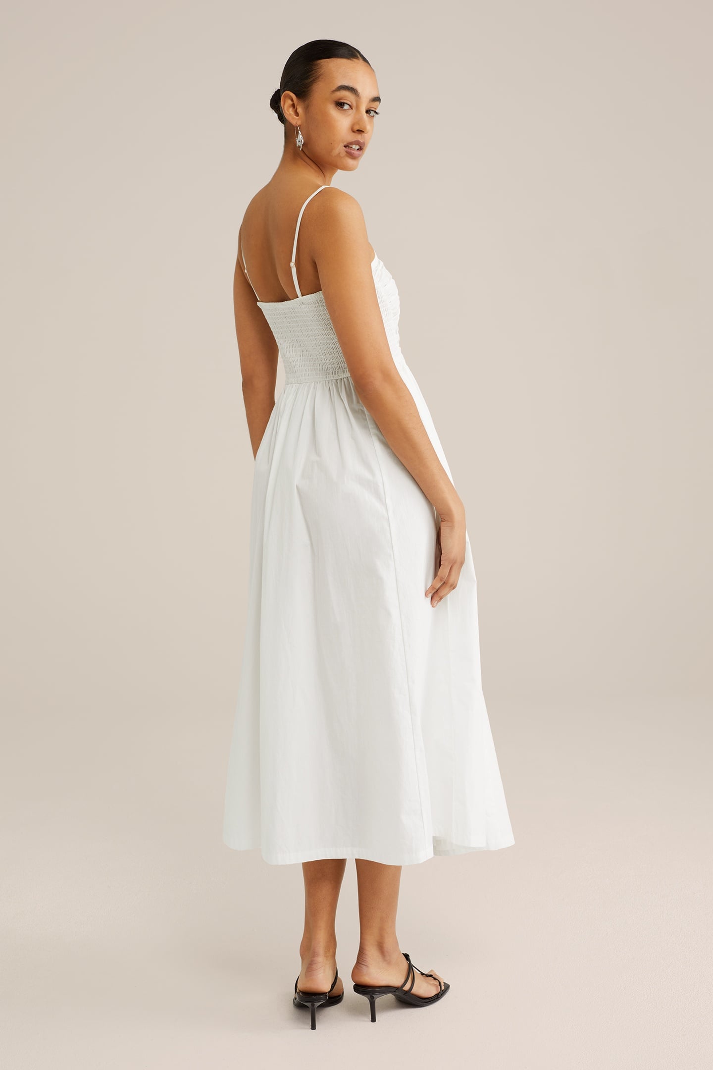 DRESS MID LENGTH WHITE 2