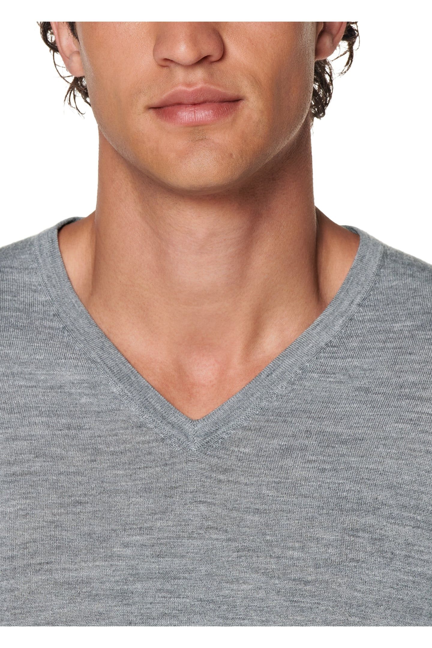 V-NECK MERINO CREW AND V NECK GREY 8