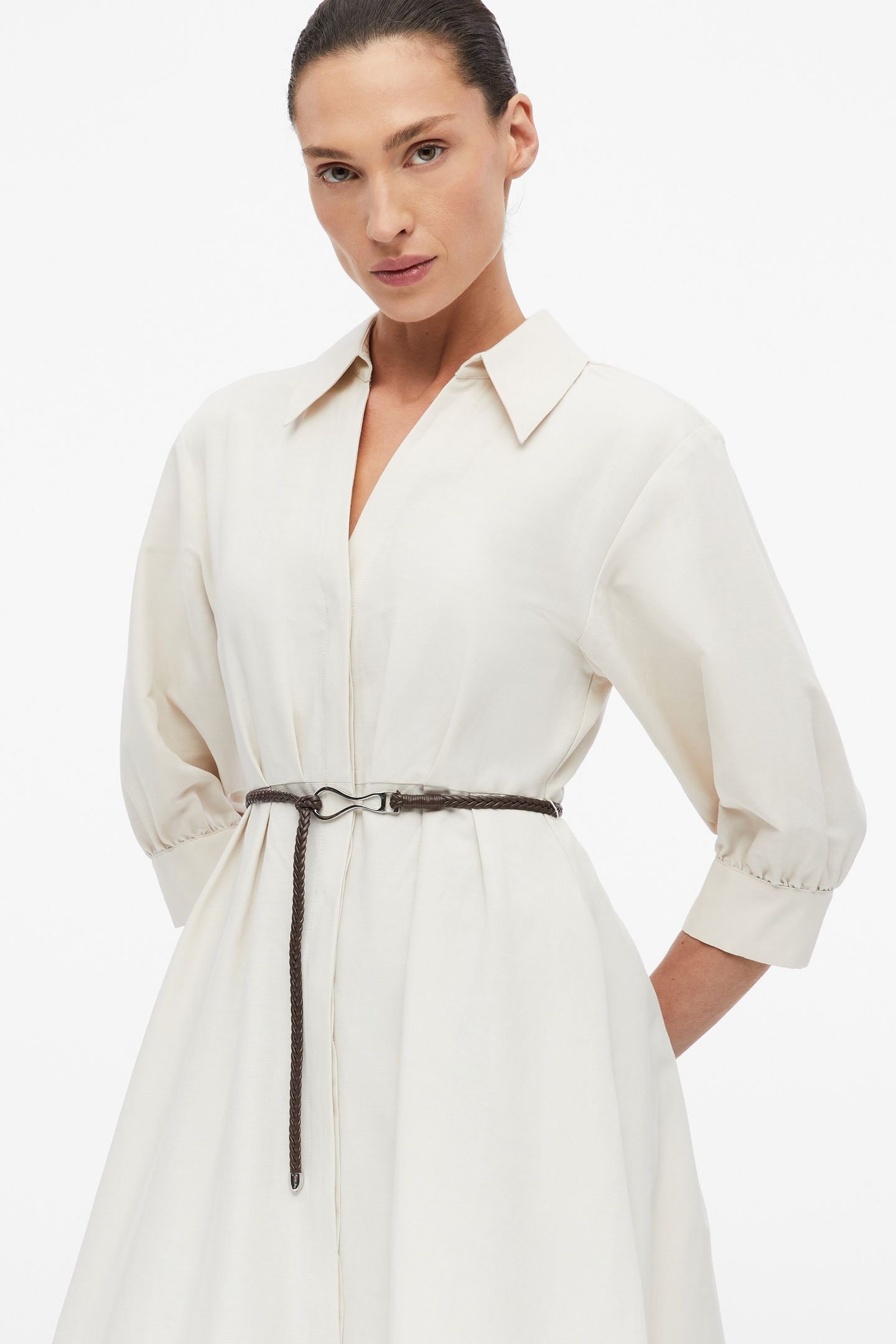 COMMA DRESSES BEIGE 4