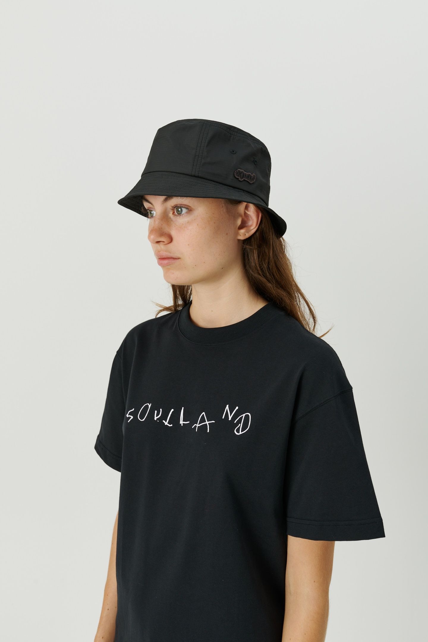 NOVA BUCKET HAT BLACK 2
