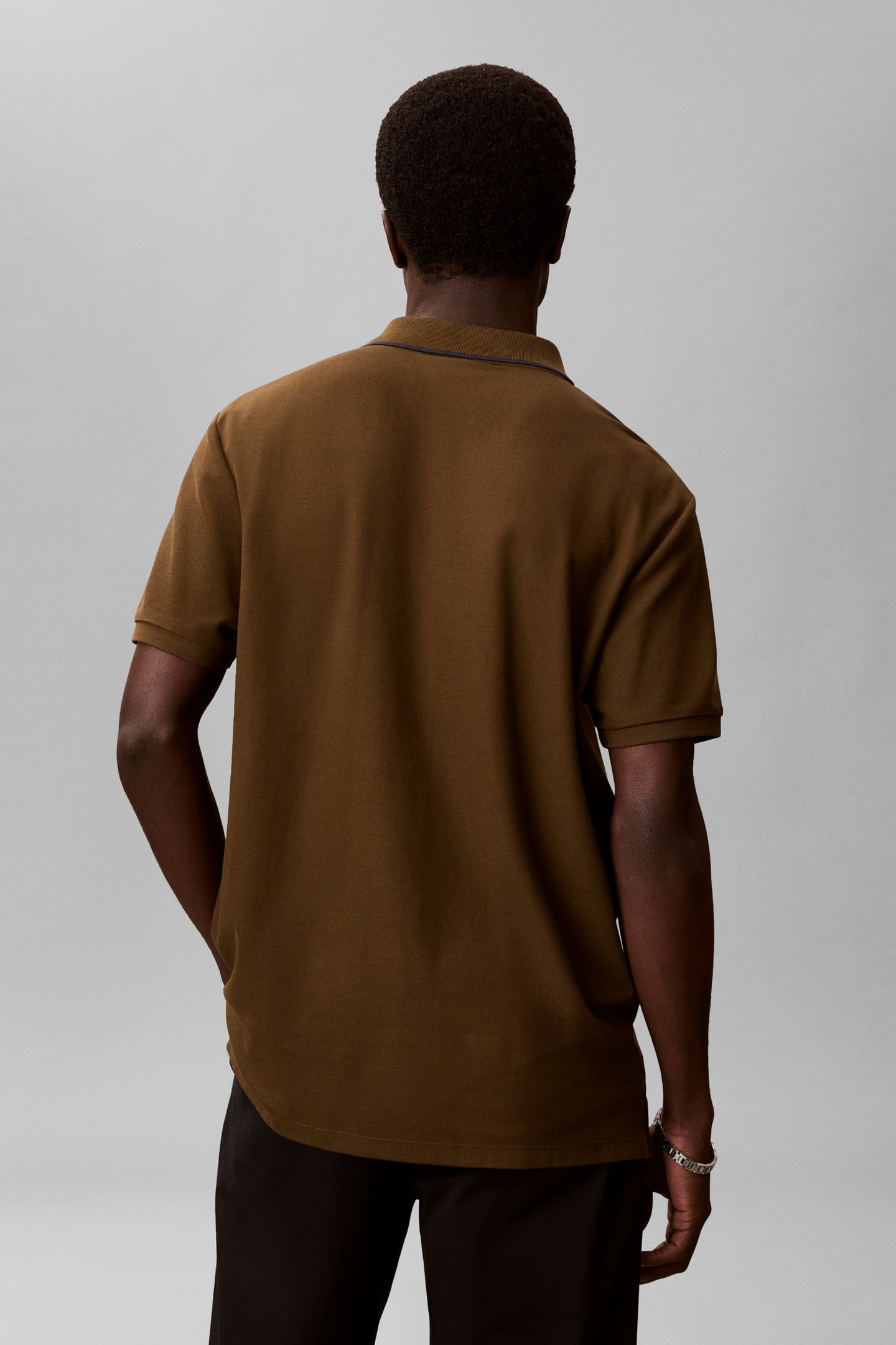 SS REFINED PIQUE TIP POLO CRUDE GREEN 3