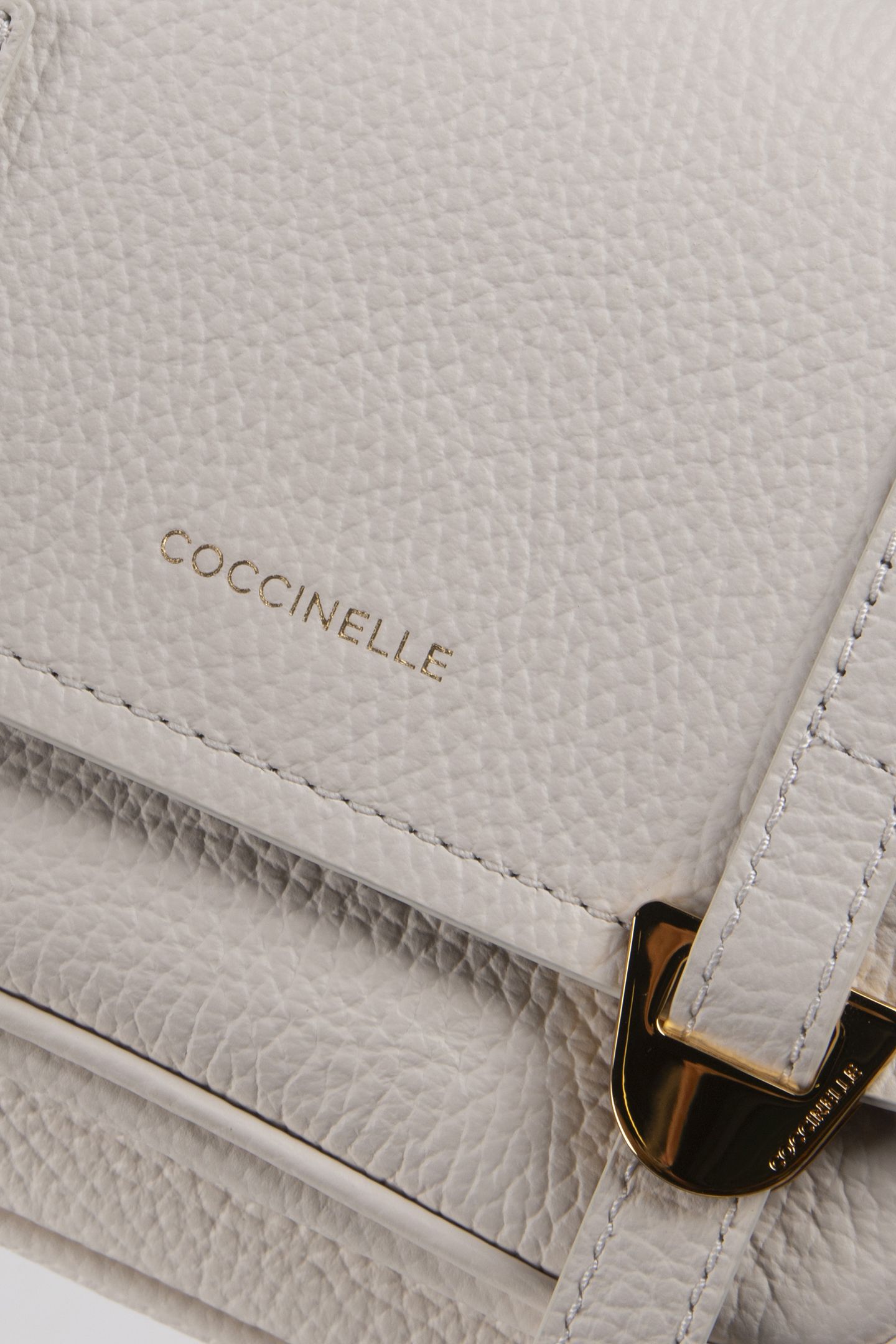 COCCINELLECAMPUS BLANCO 5