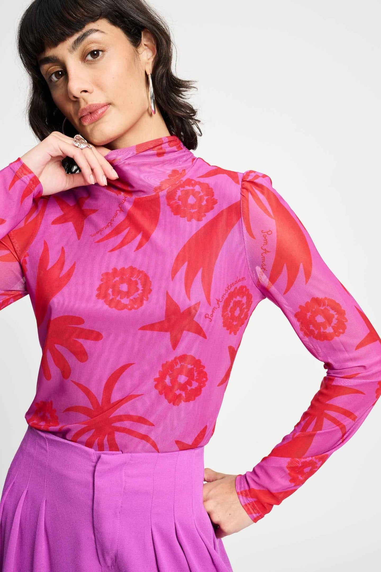 TURTLENECK - SPLASHING FIREWORKS 1