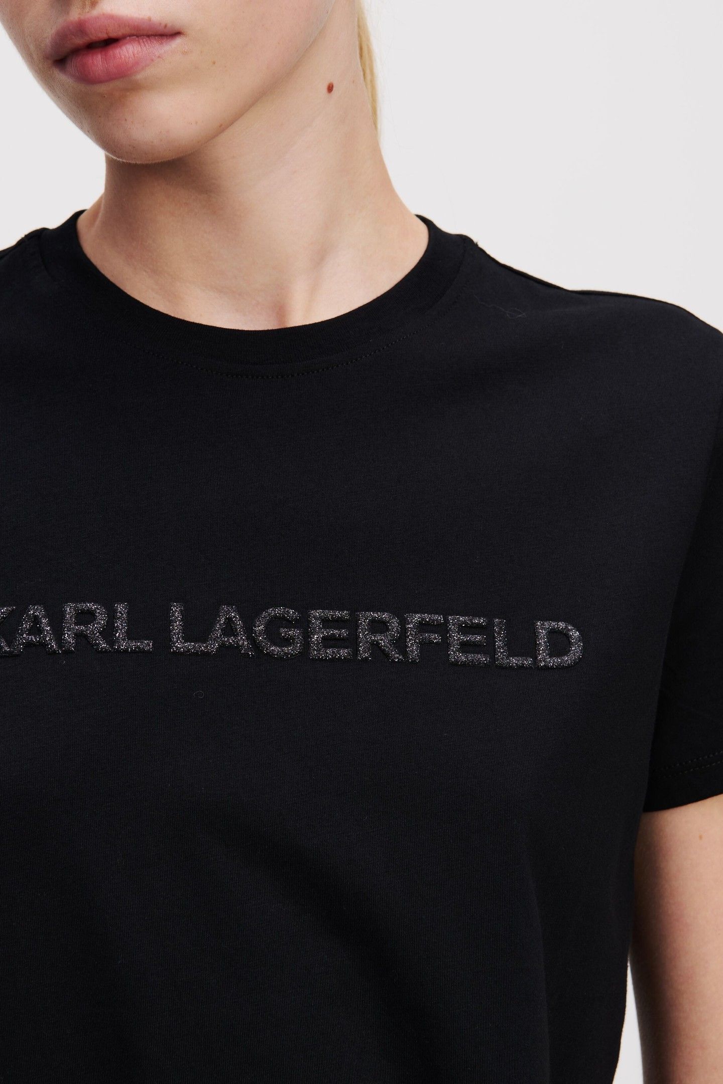 COMMERCIAL LOGO T-SHIRT BLACK 5