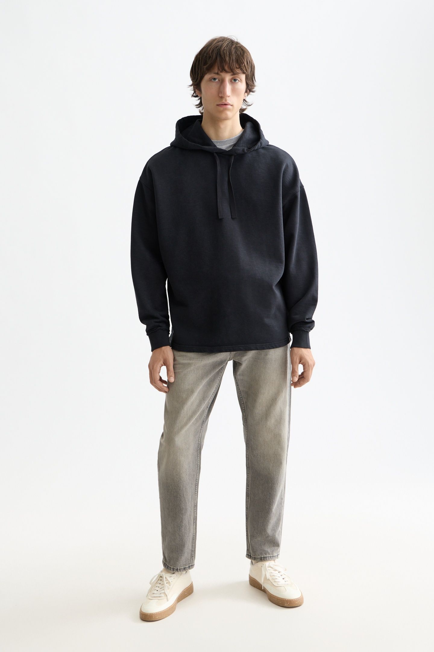 3 CROSSES HOODIE BLACK 2