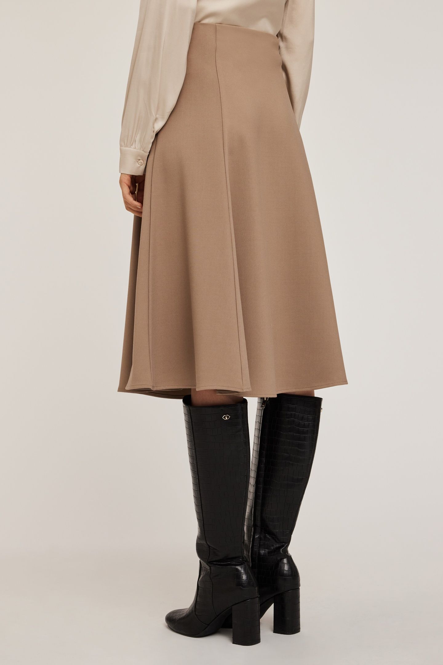 HALF CIRCLE SKIRT BEIGE 2