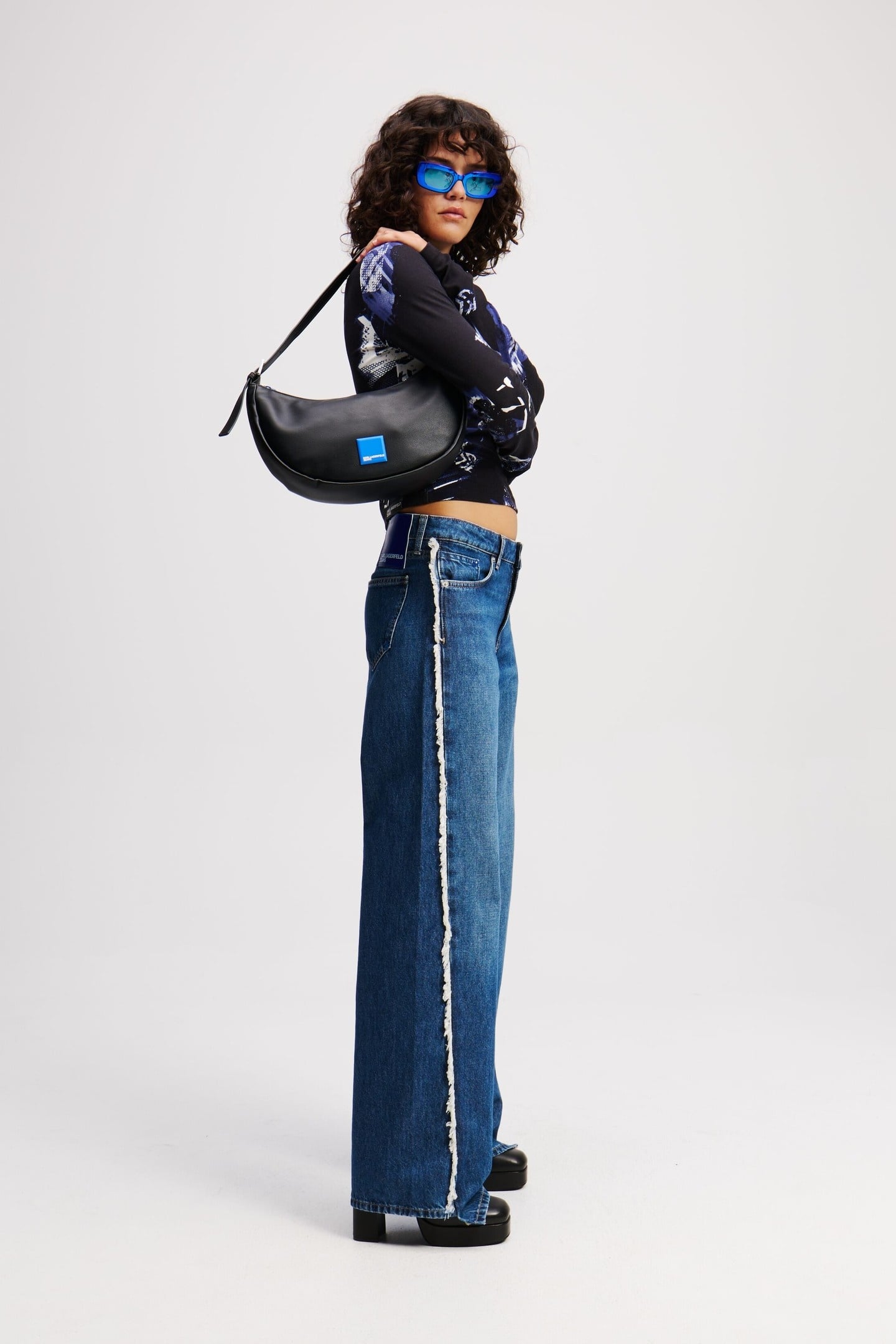 RELAXED SEAMED DENIM WASHED DARK BLUE 6